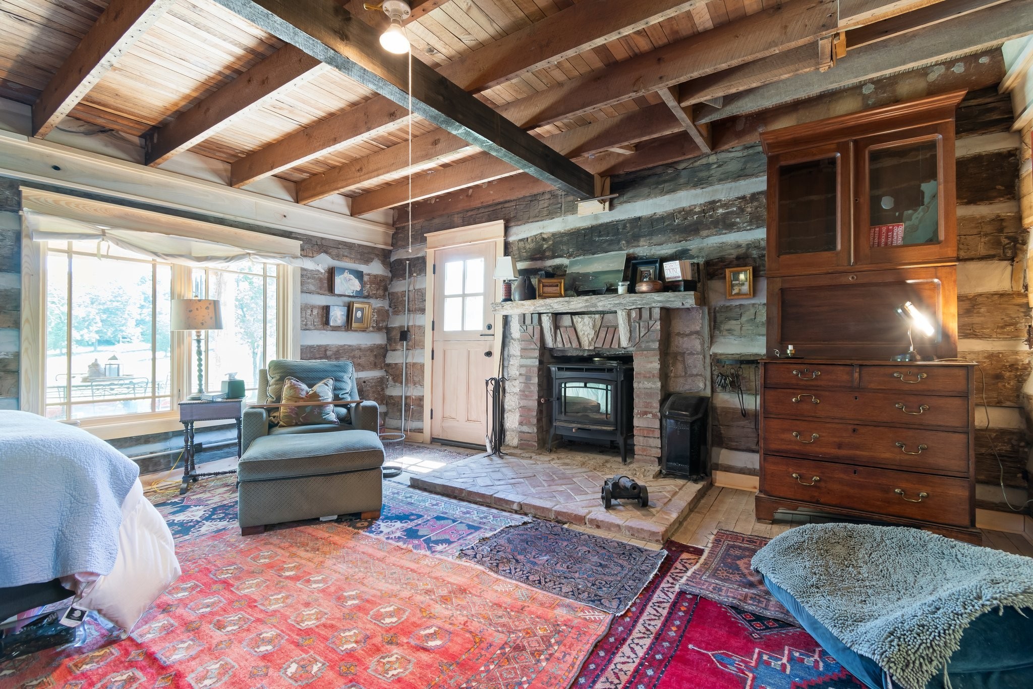 941 Jones Hollow Lane