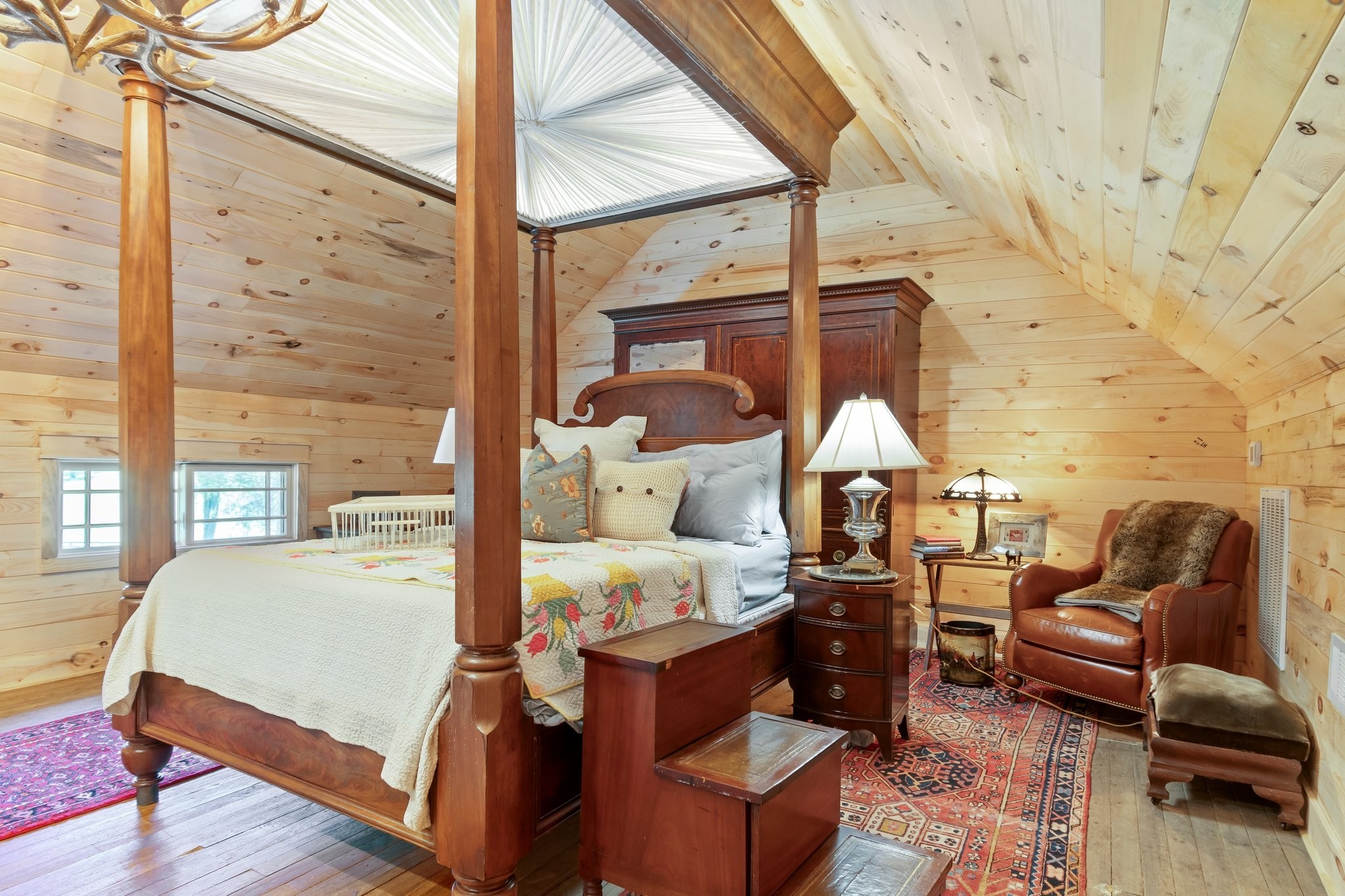 941 Jones Hollow Lane