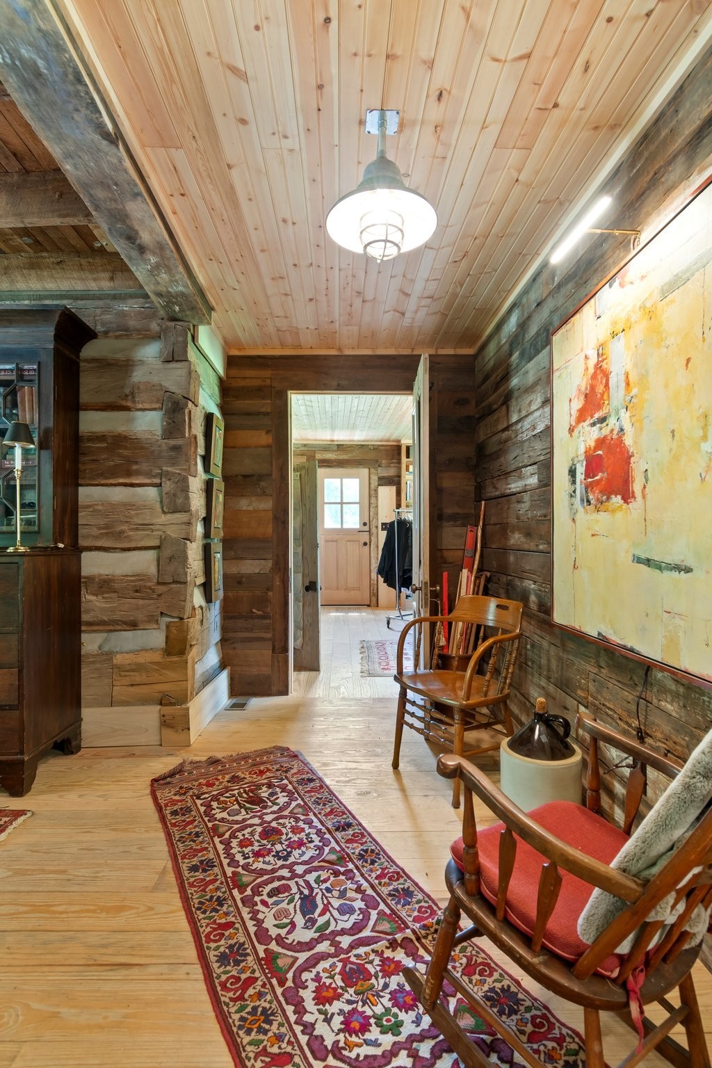 941 Jones Hollow Lane