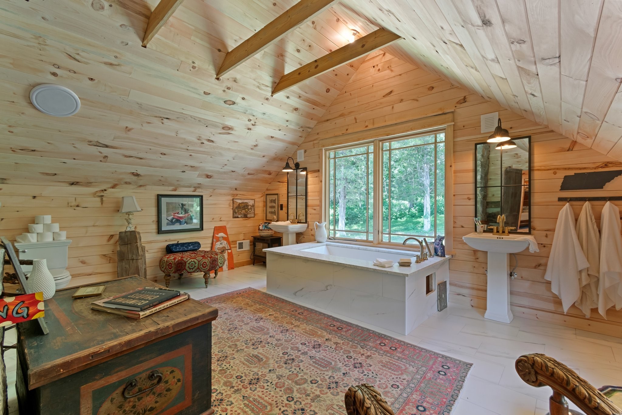 941 Jones Hollow Lane