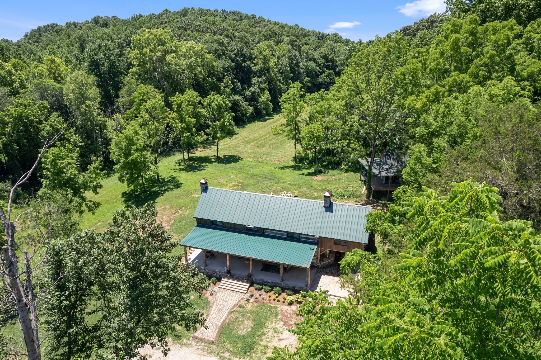 941 Jones Hollow Lane