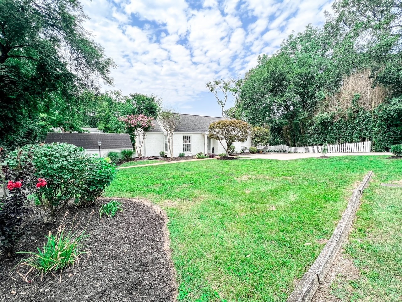 3611 Wilbur Pl
