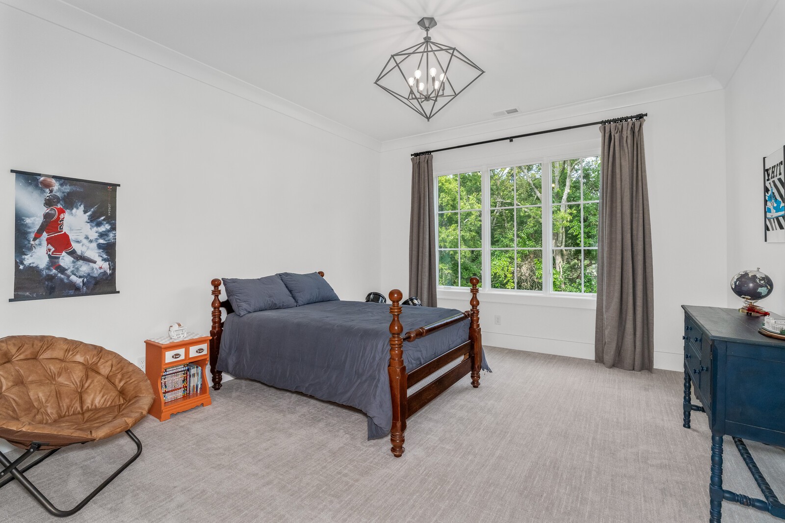 955 Van Leer Dr