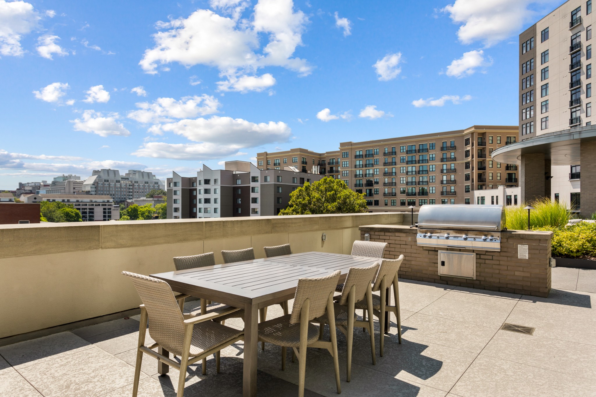 900 20th Ave, S Unit: 1207