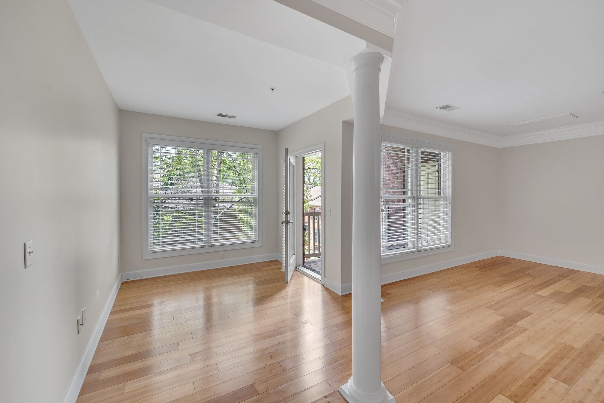 3102 West End Circle Unit: 201