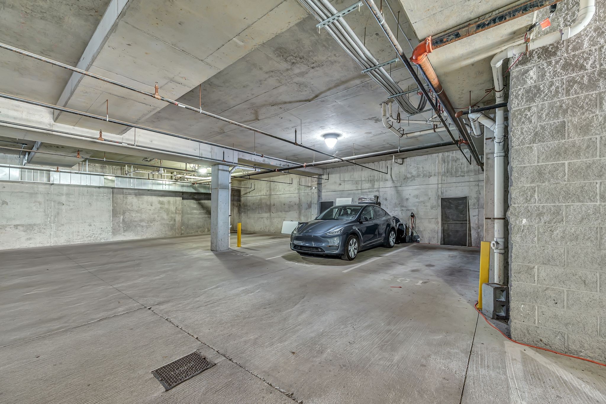 3102 West End Circle Unit: 201