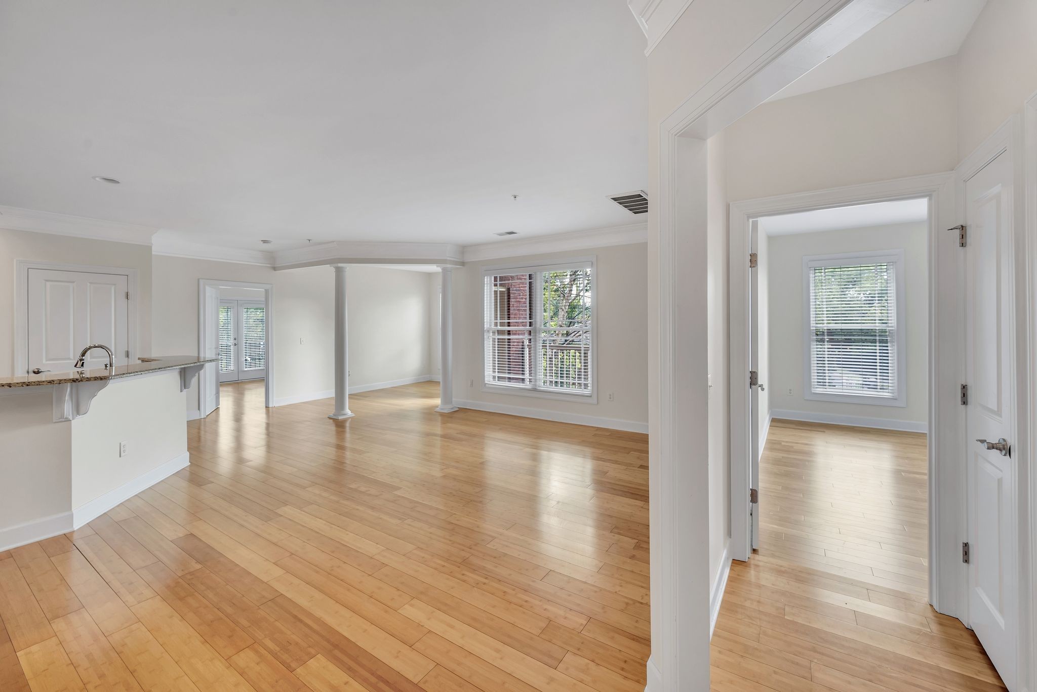 3102 West End Circle Unit: 201