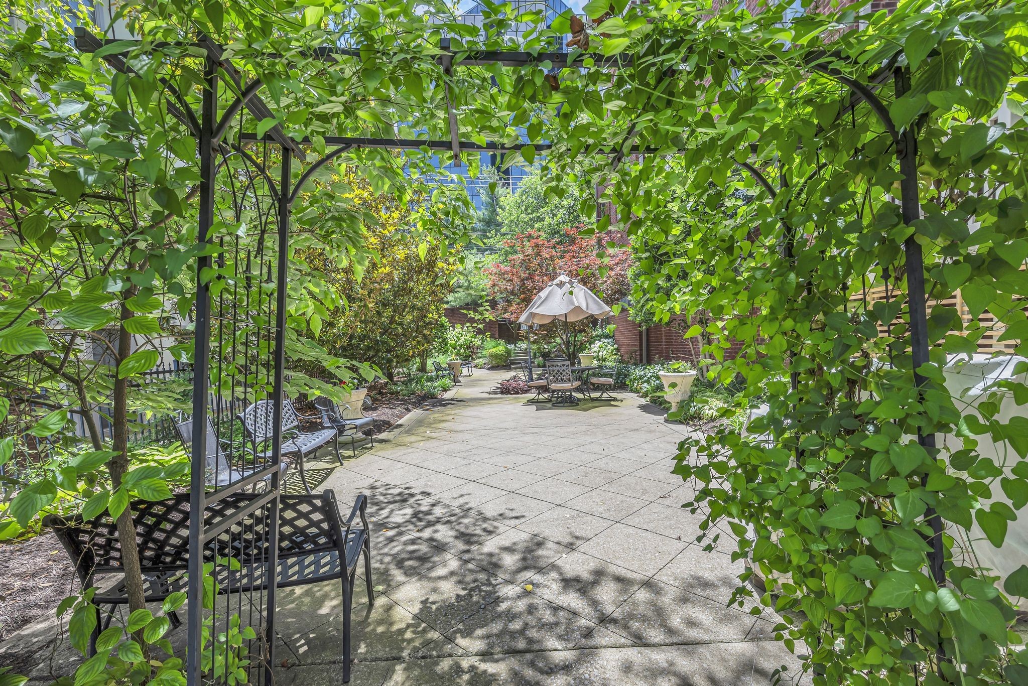 3102 West End Circle Unit: 201