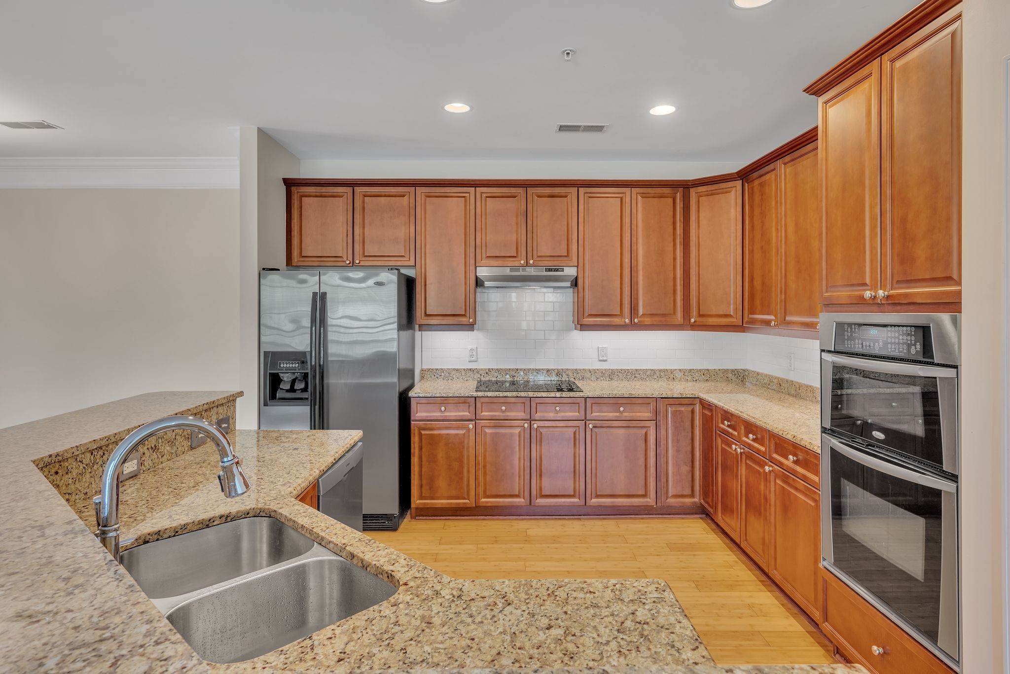 3102 West End Circle Unit: 201
