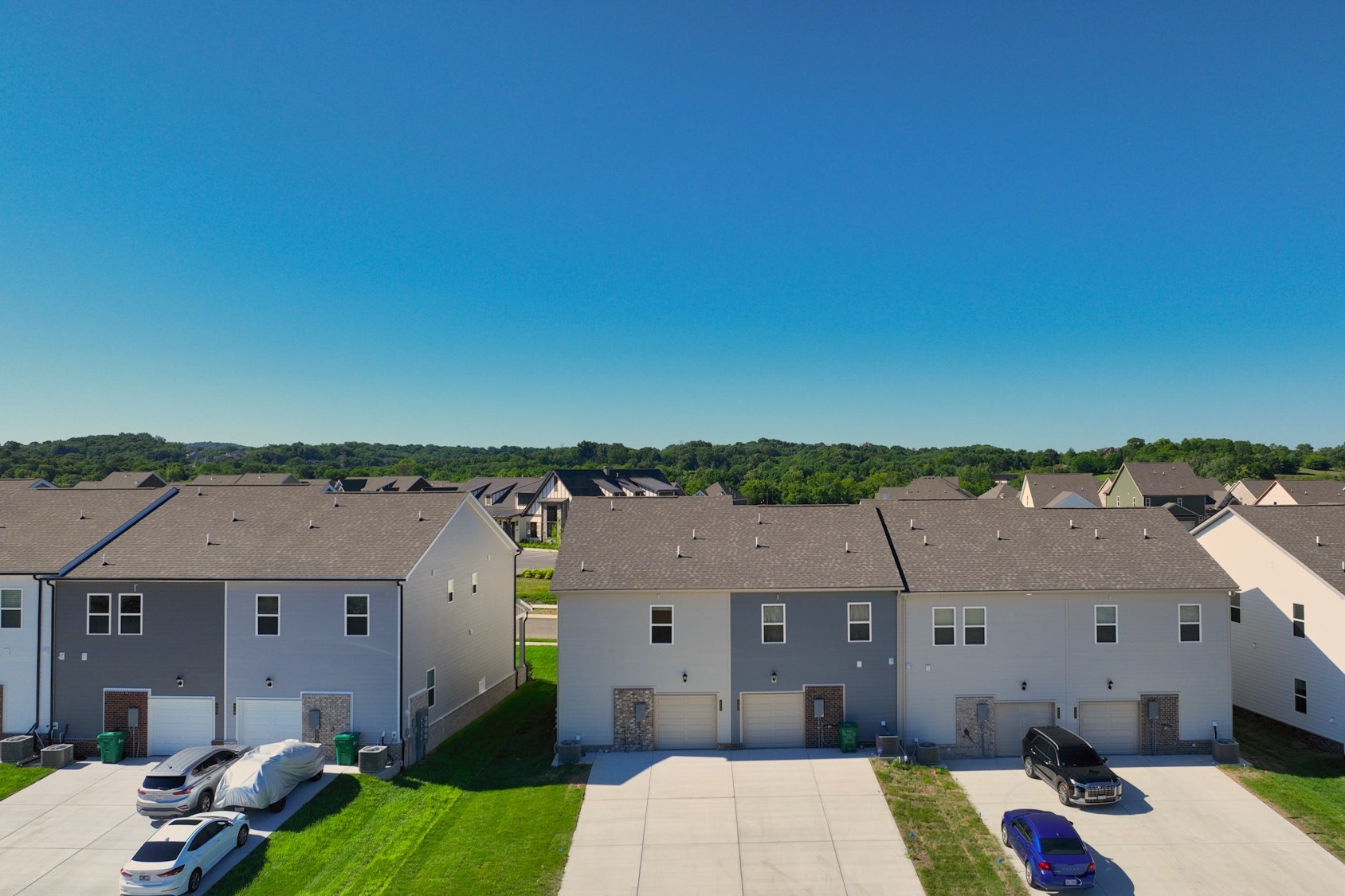 961 Nance Ln
