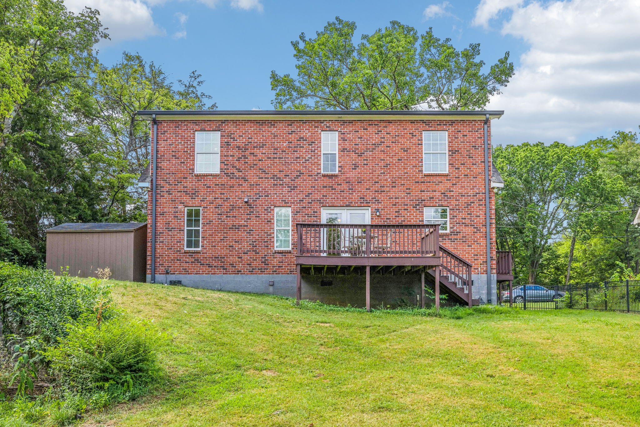 448 Welshwood Dr
