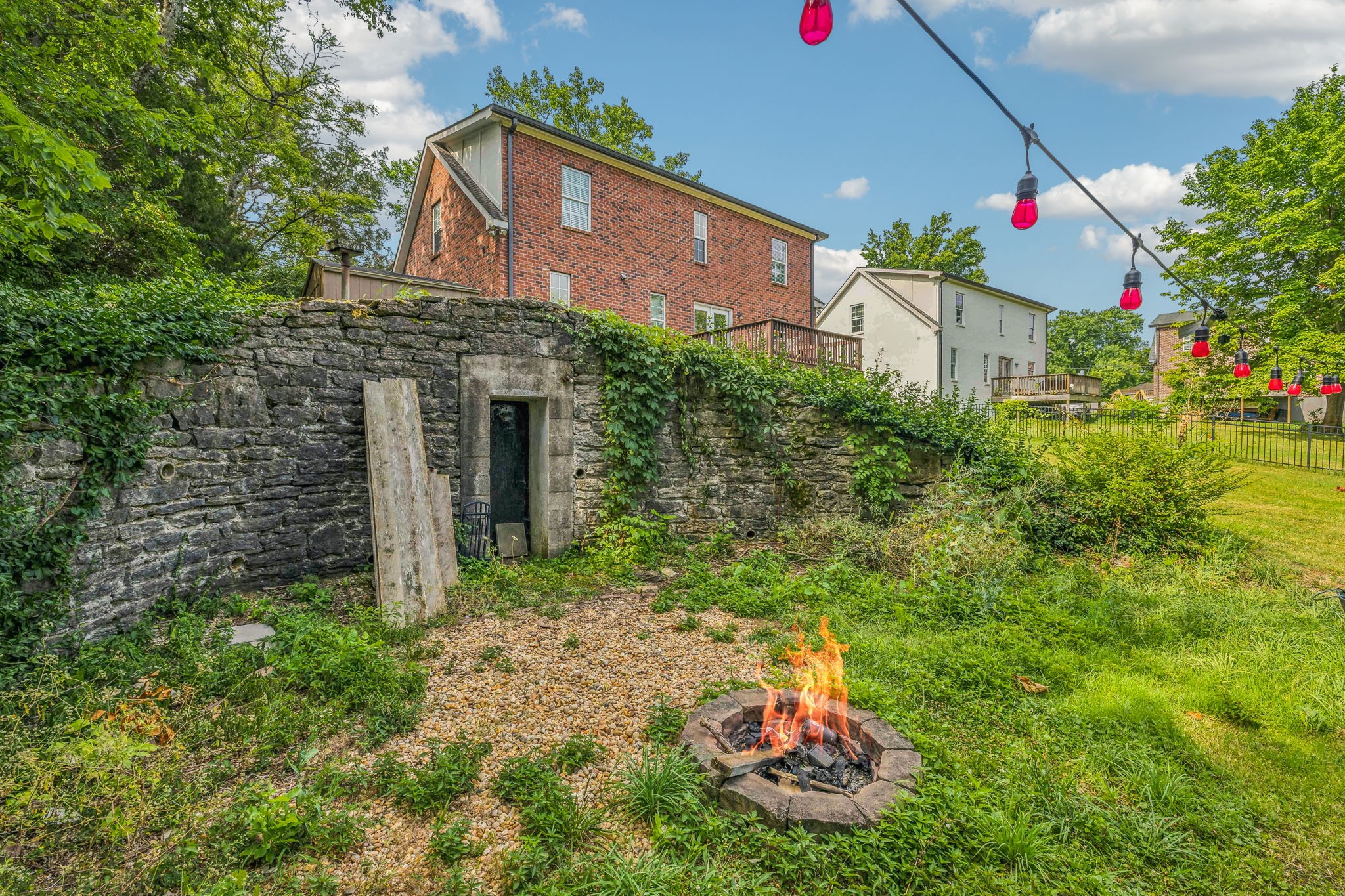 448 Welshwood Dr