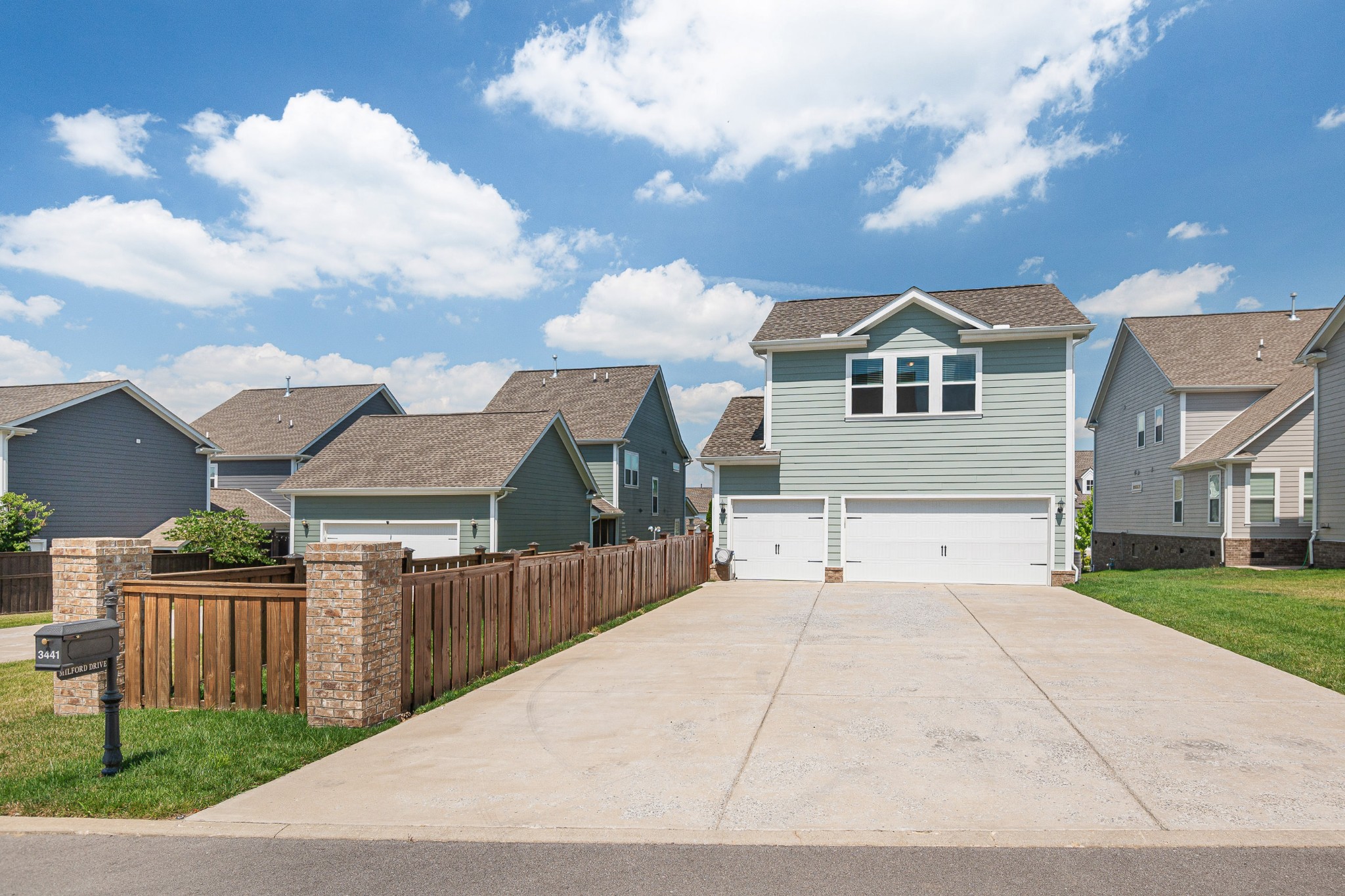 3441 Milford Dr