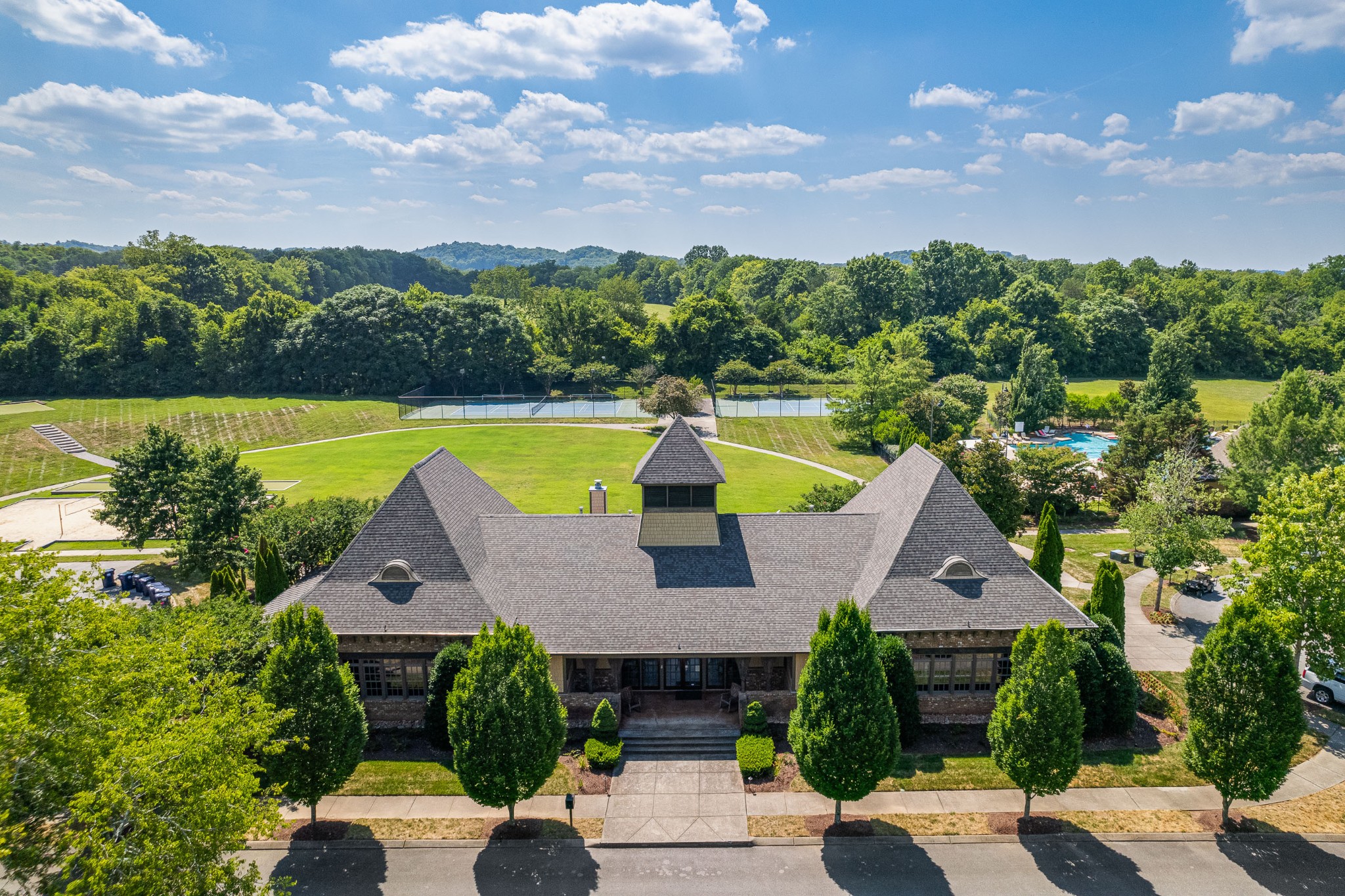 3441 Milford Dr