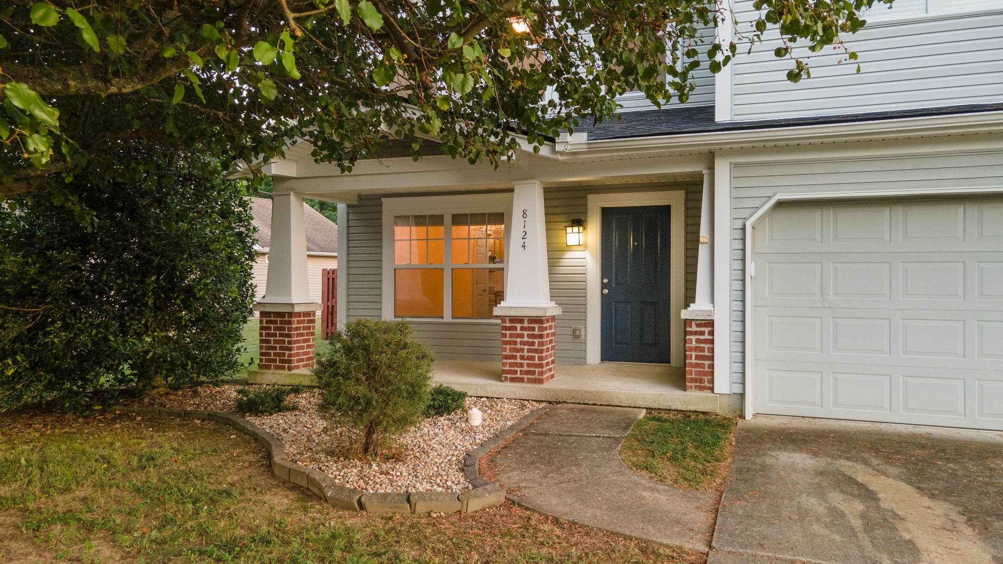 8124 Boone Trce