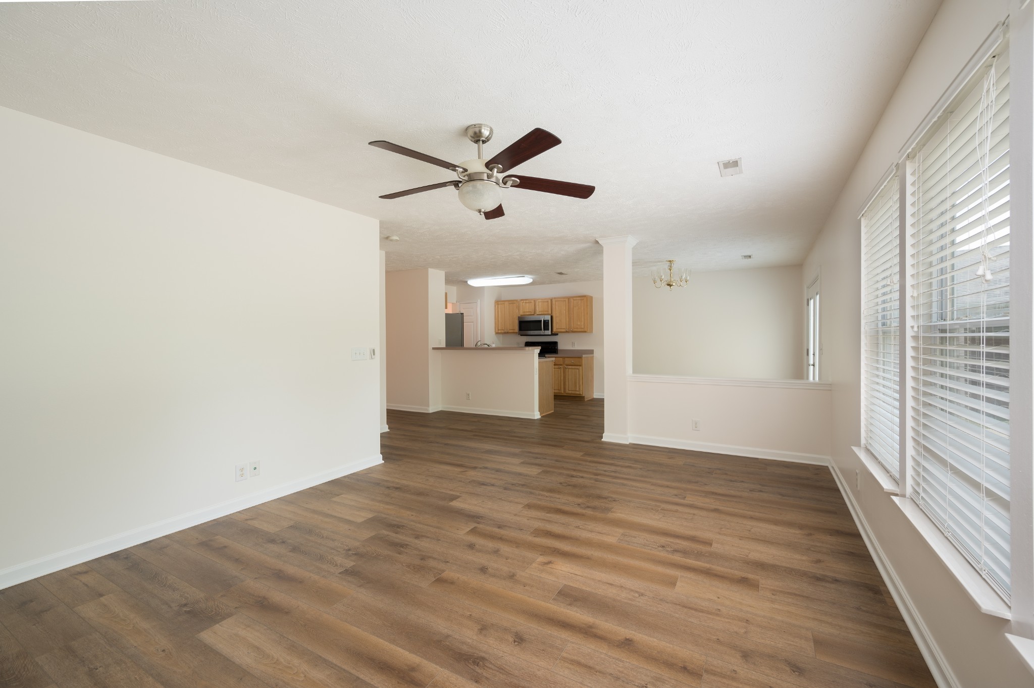 8124 Boone Trce