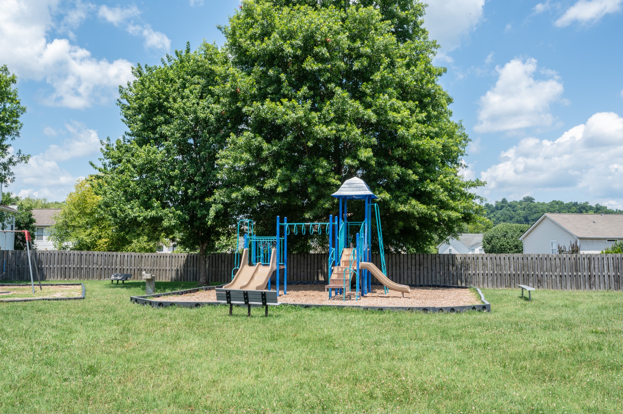 8124 Boone Trce