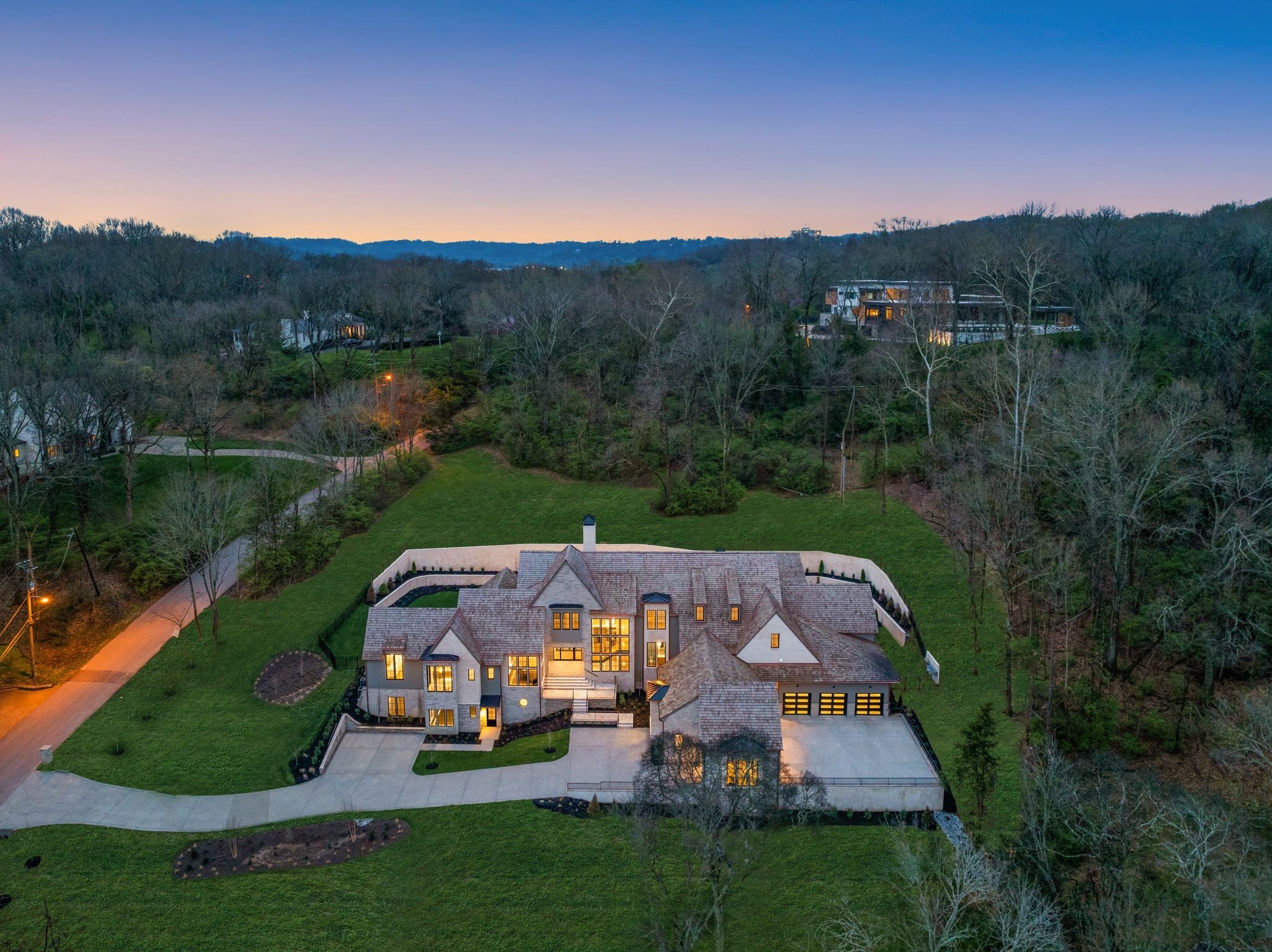 235 Robin Hill Rd