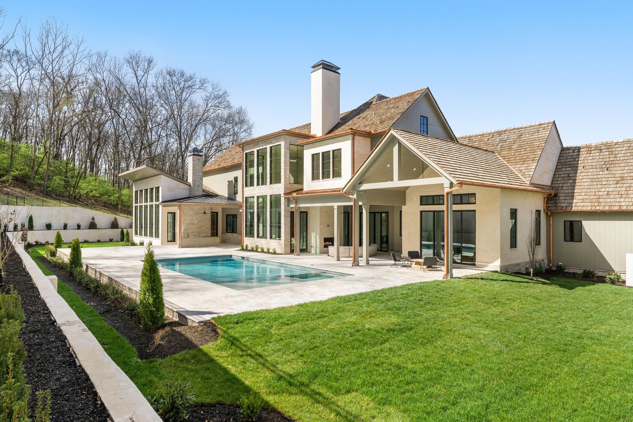 235 Robin Hill Rd