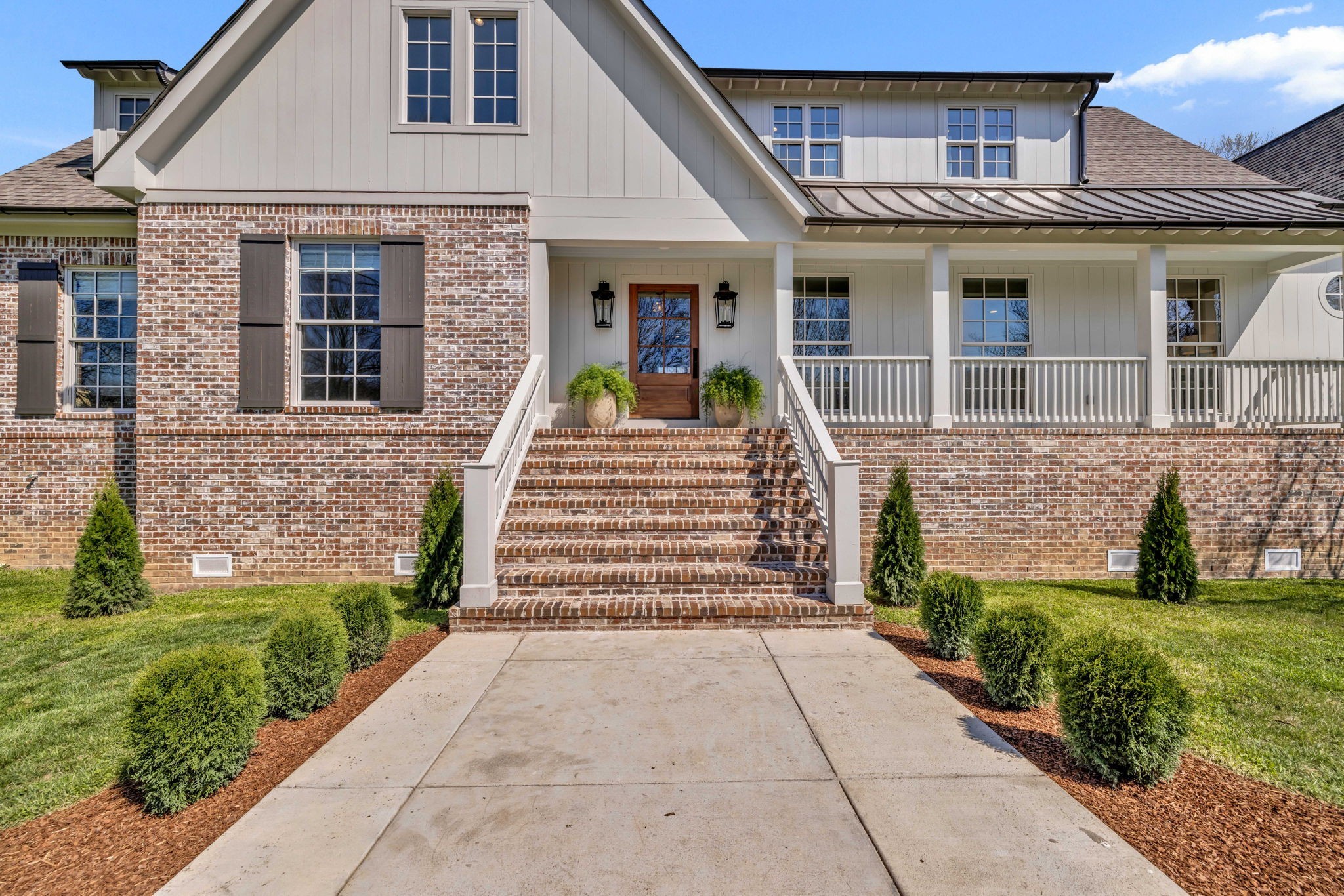 1928 Harpeth River Dr