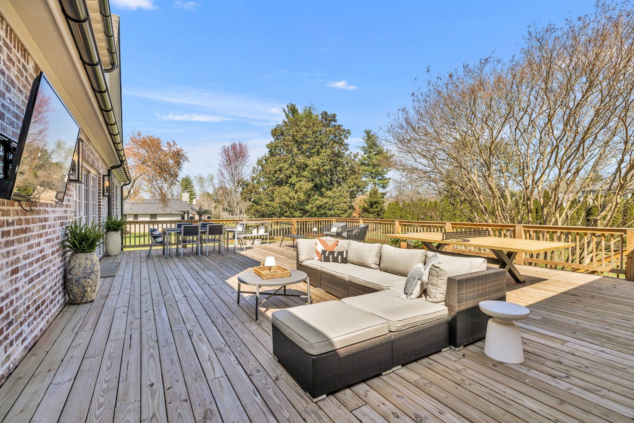 1928 Harpeth River Dr