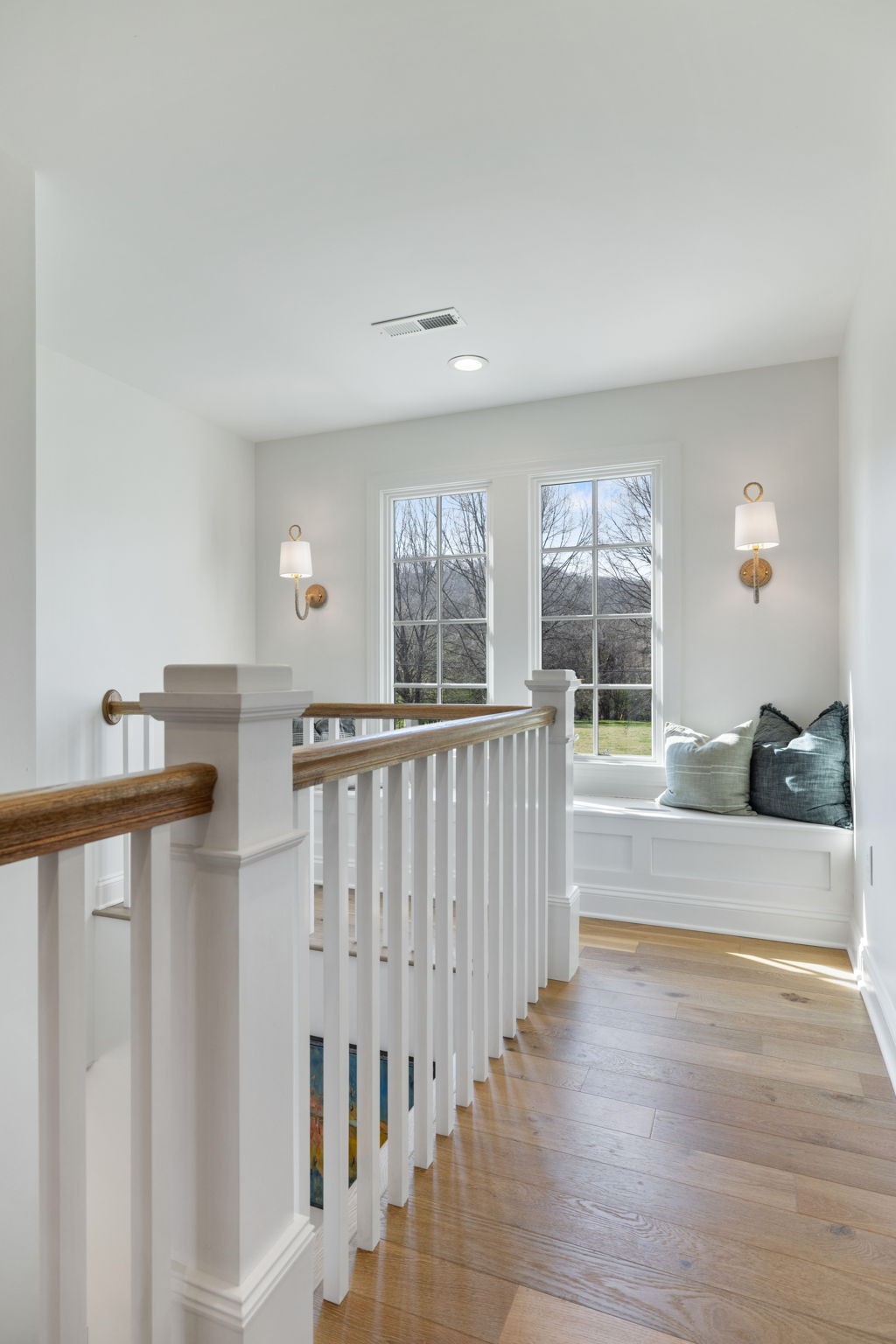1928 Harpeth River Dr