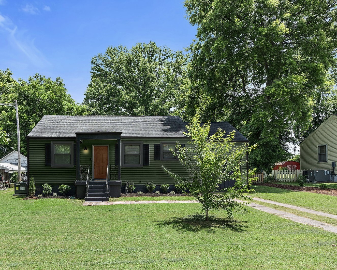 2710 Live Oak Rd