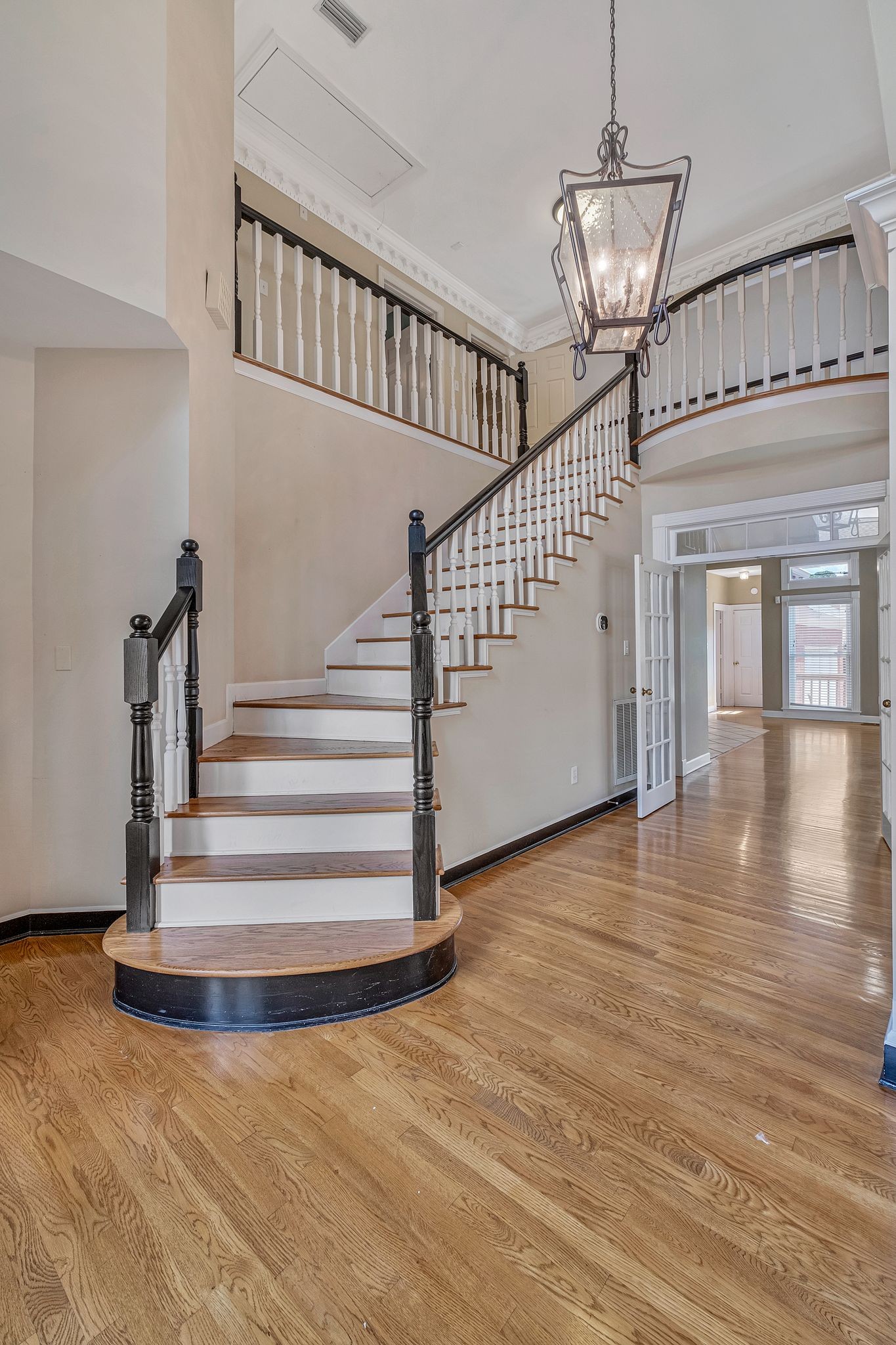 905 Huntington Cir