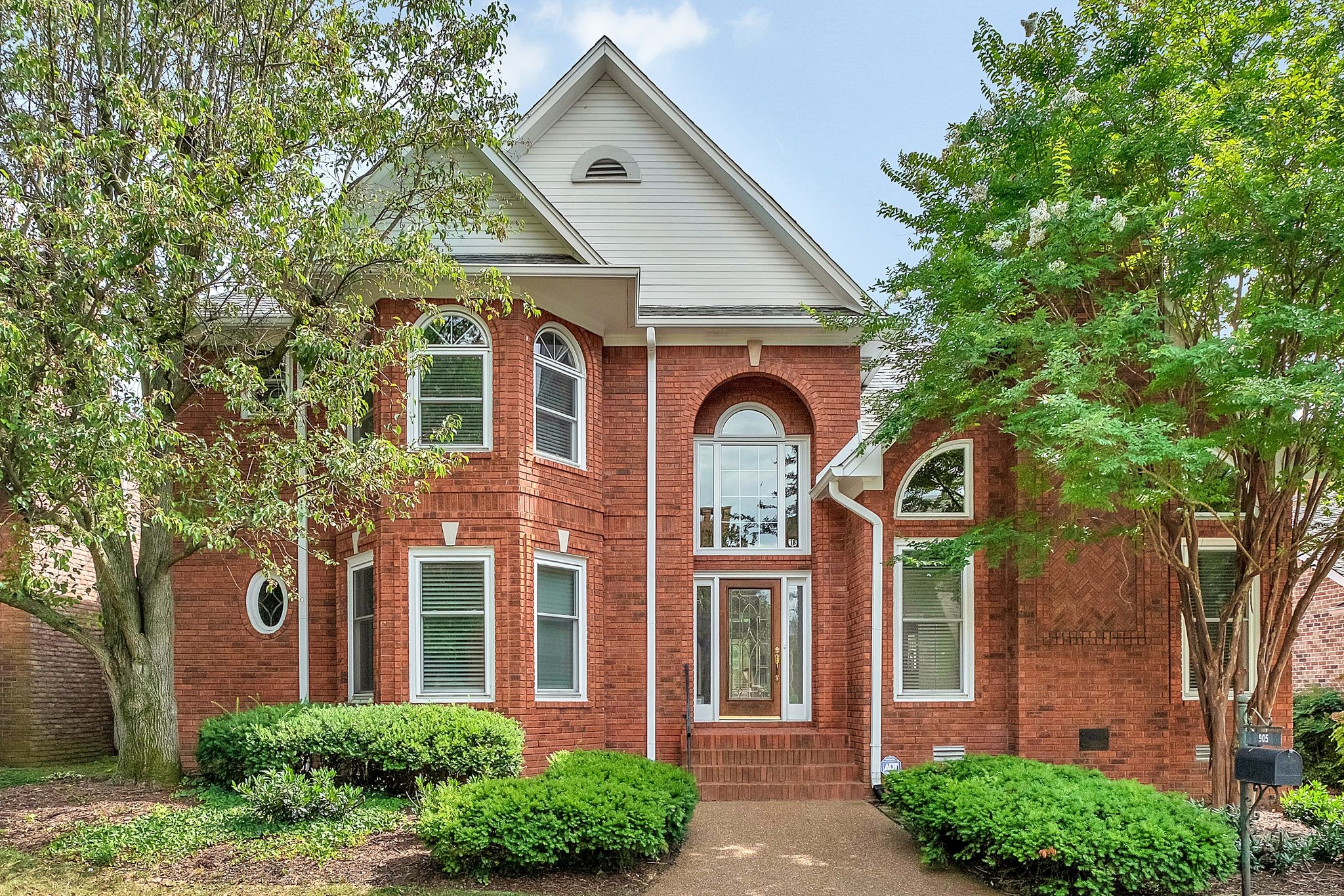 905 Huntington Cir