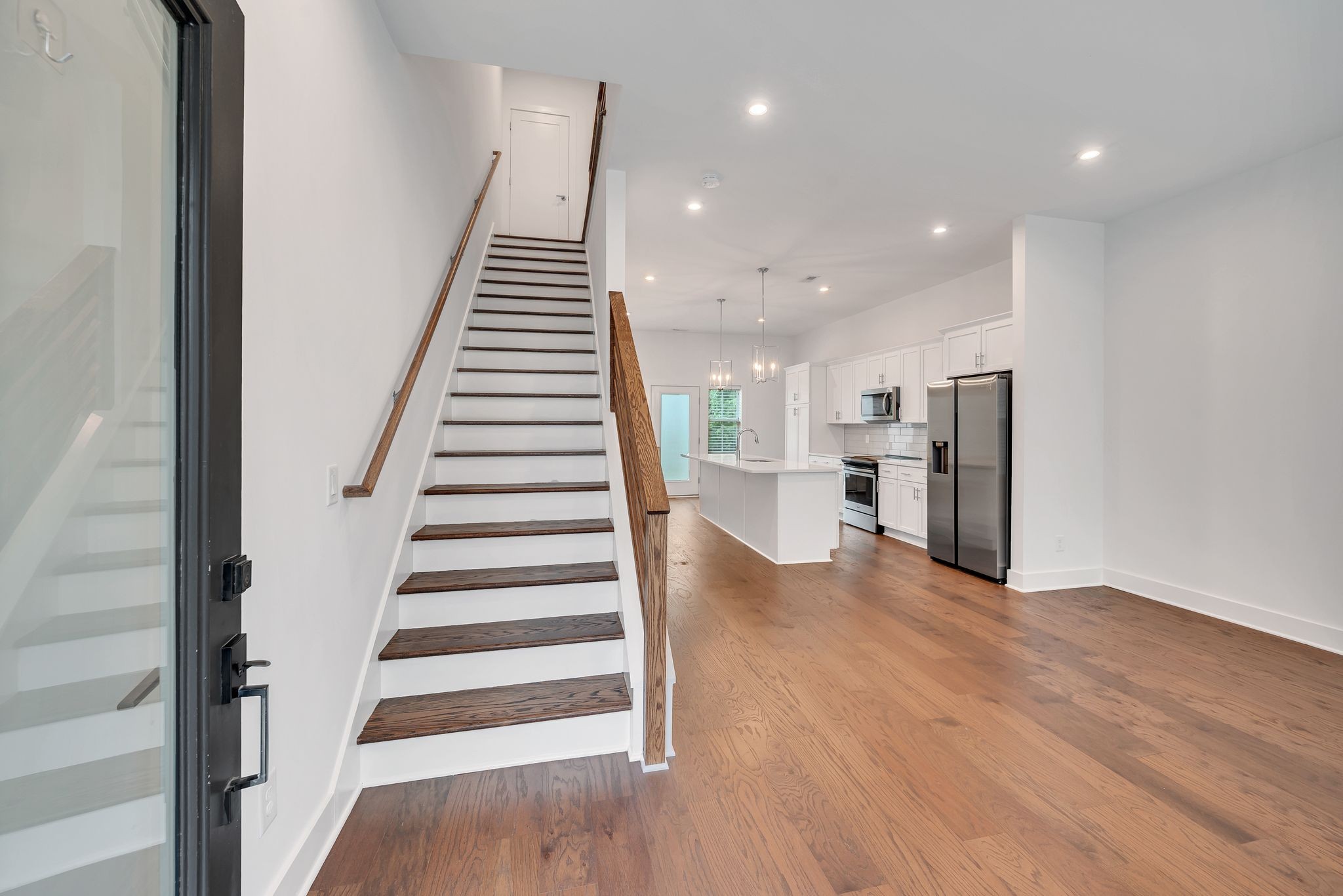 645 Nashua Ln Unit: 105