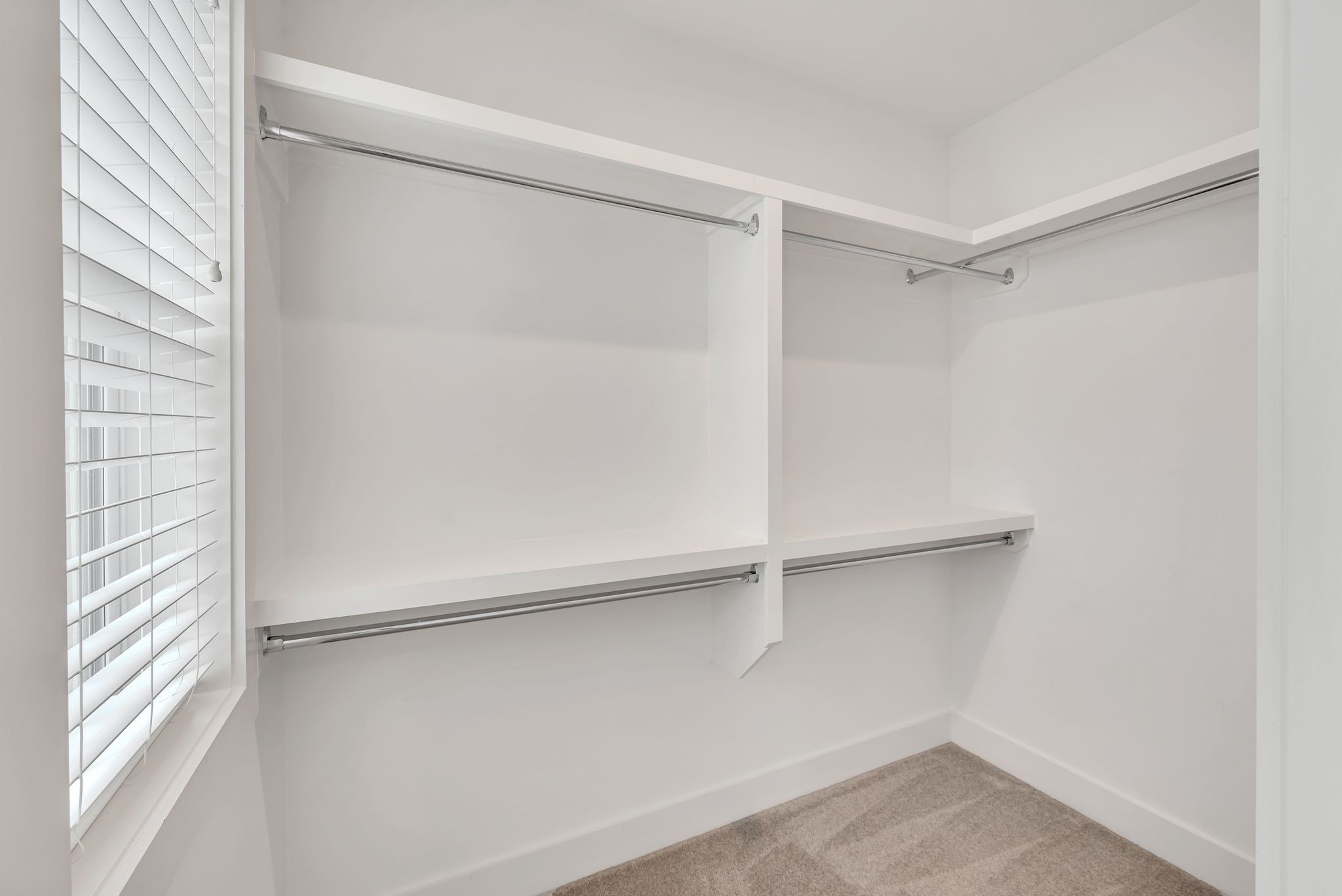 645 Nashua Ln Unit: 105