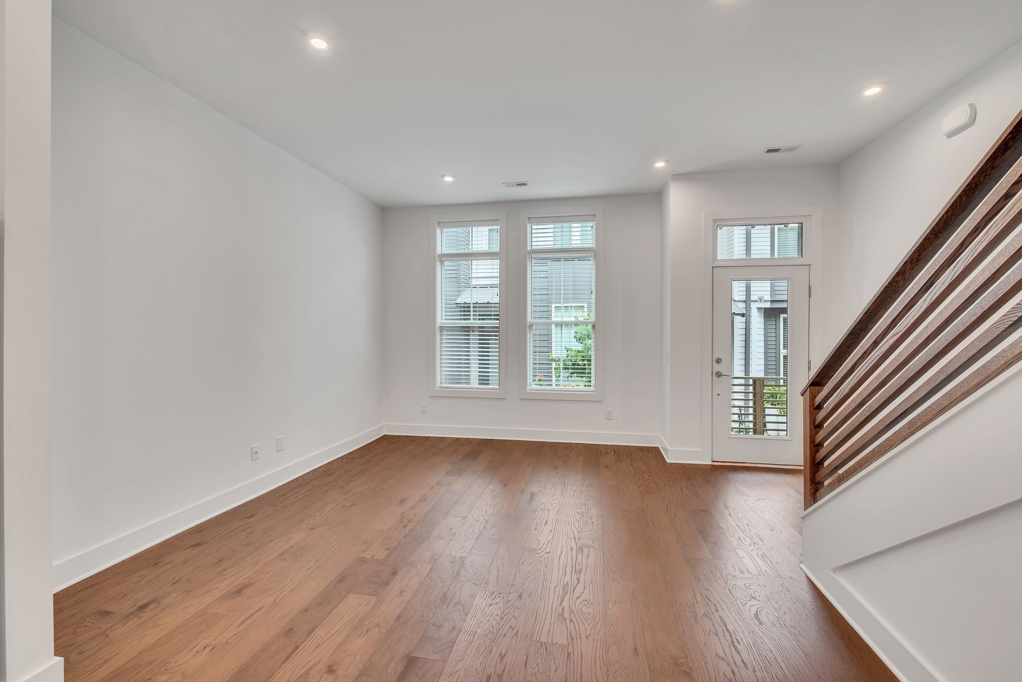 645 Nashua Ln Unit: 105