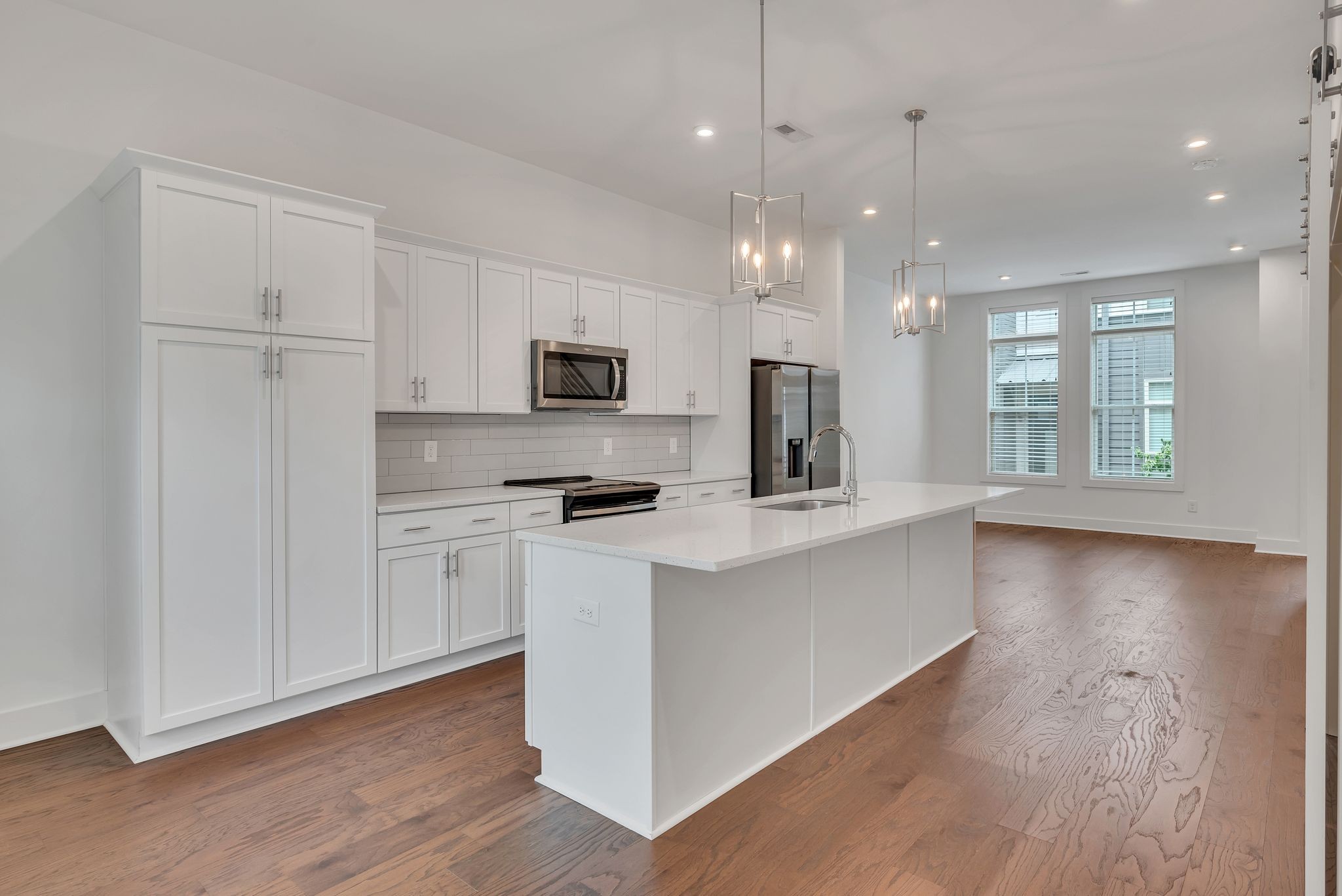 645 Nashua Ln Unit: 105