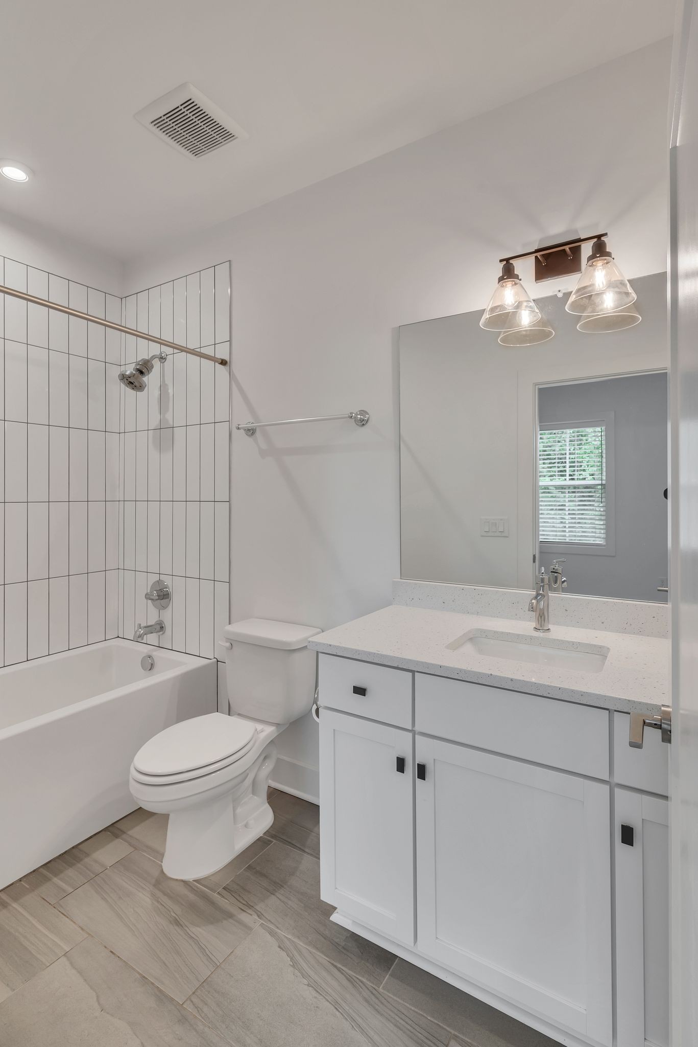 645 Nashua Ln Unit: 105