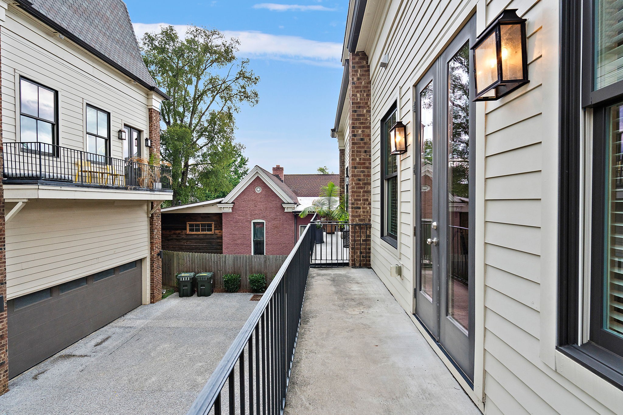 1313 5th Ave, N Unit: 3