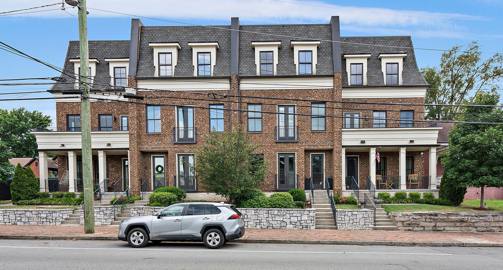 1313 5th Ave, N Unit: 3