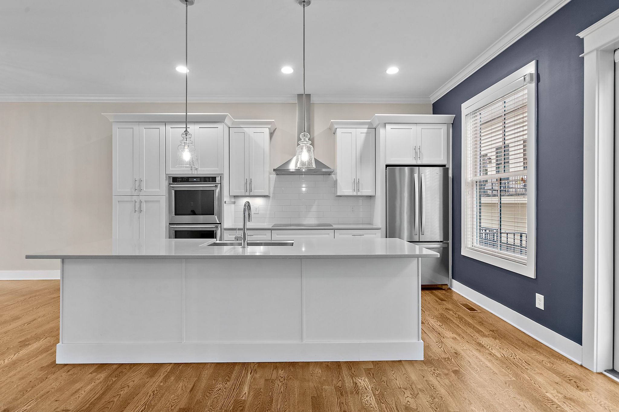 1313 5th Ave, N Unit: 3