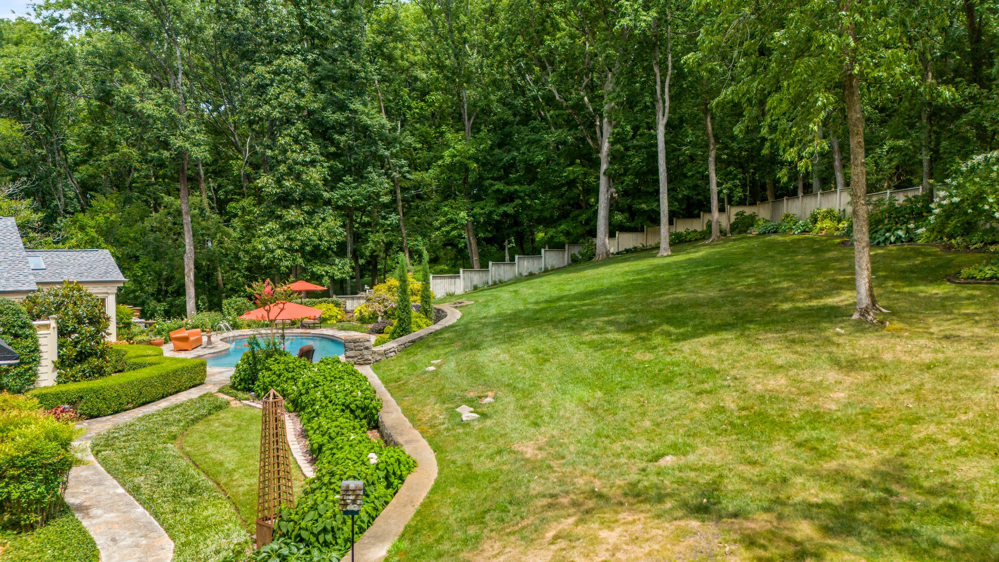 1110 Crater Hill Dr