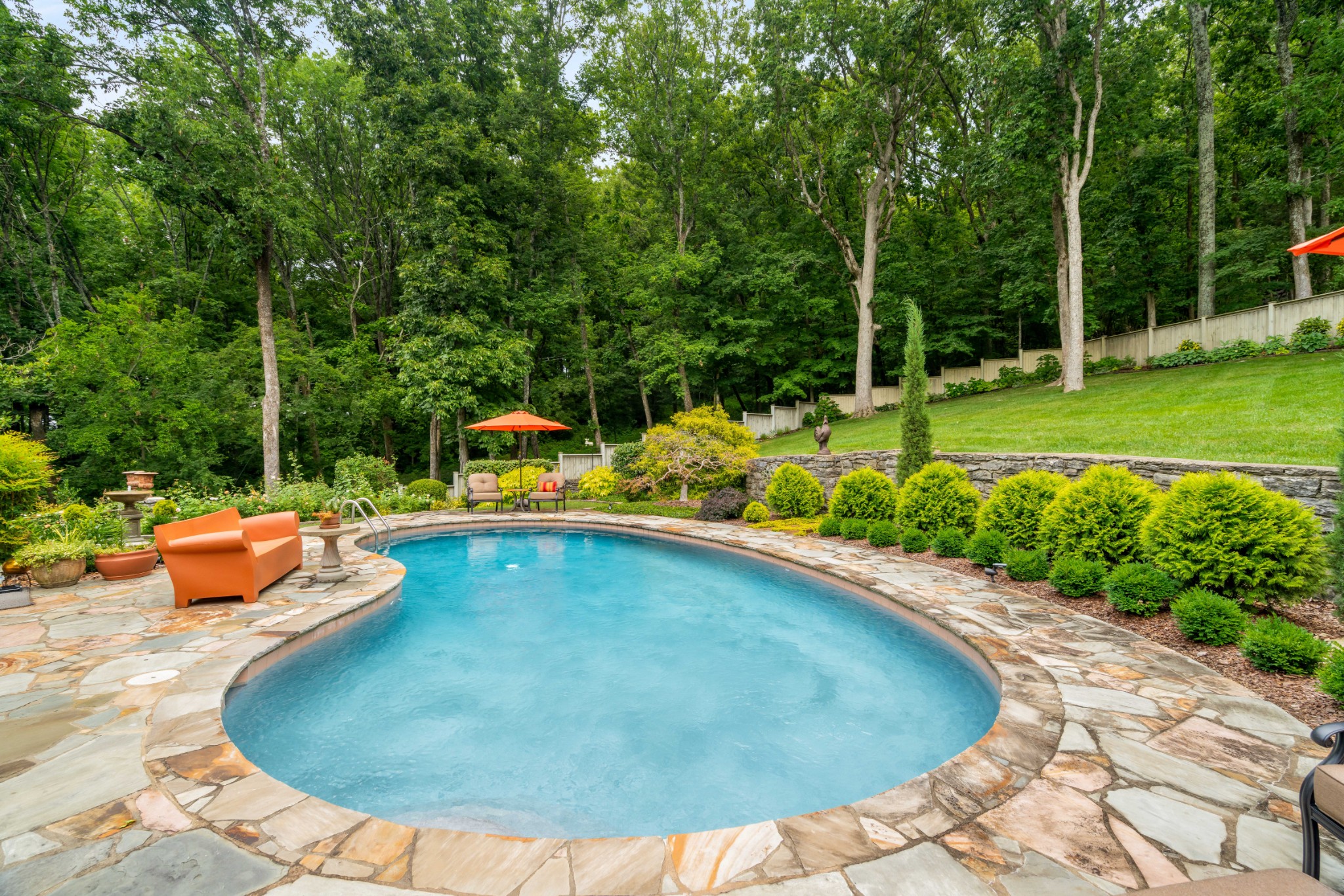 1110 Crater Hill Dr