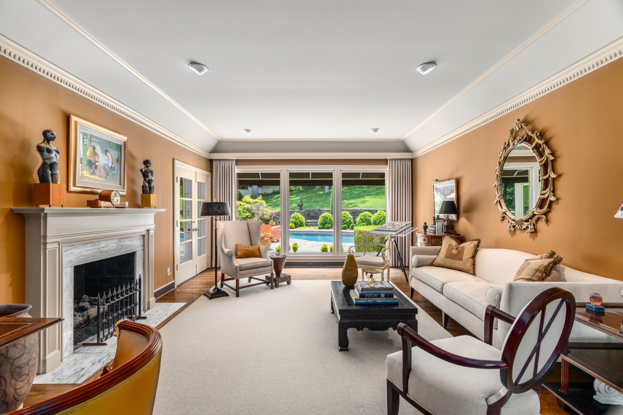 1110 Crater Hill Dr