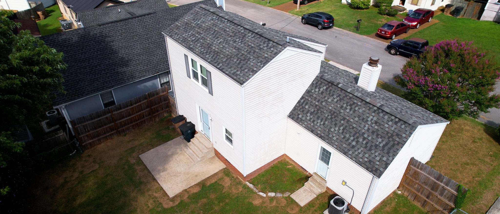 2104 Farley Pl