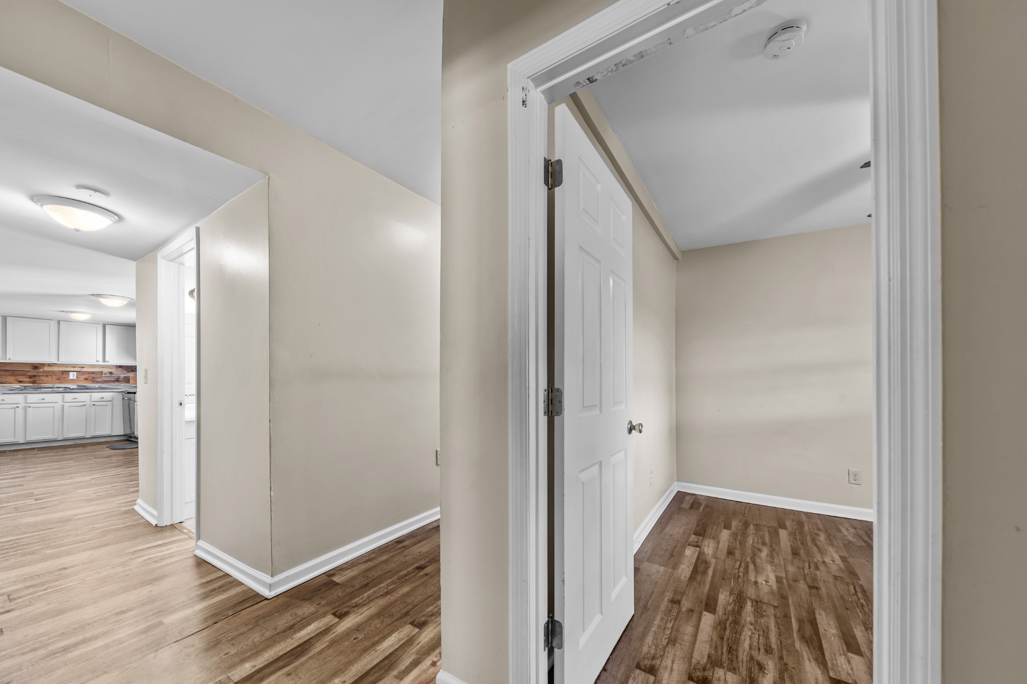 114 Oak St