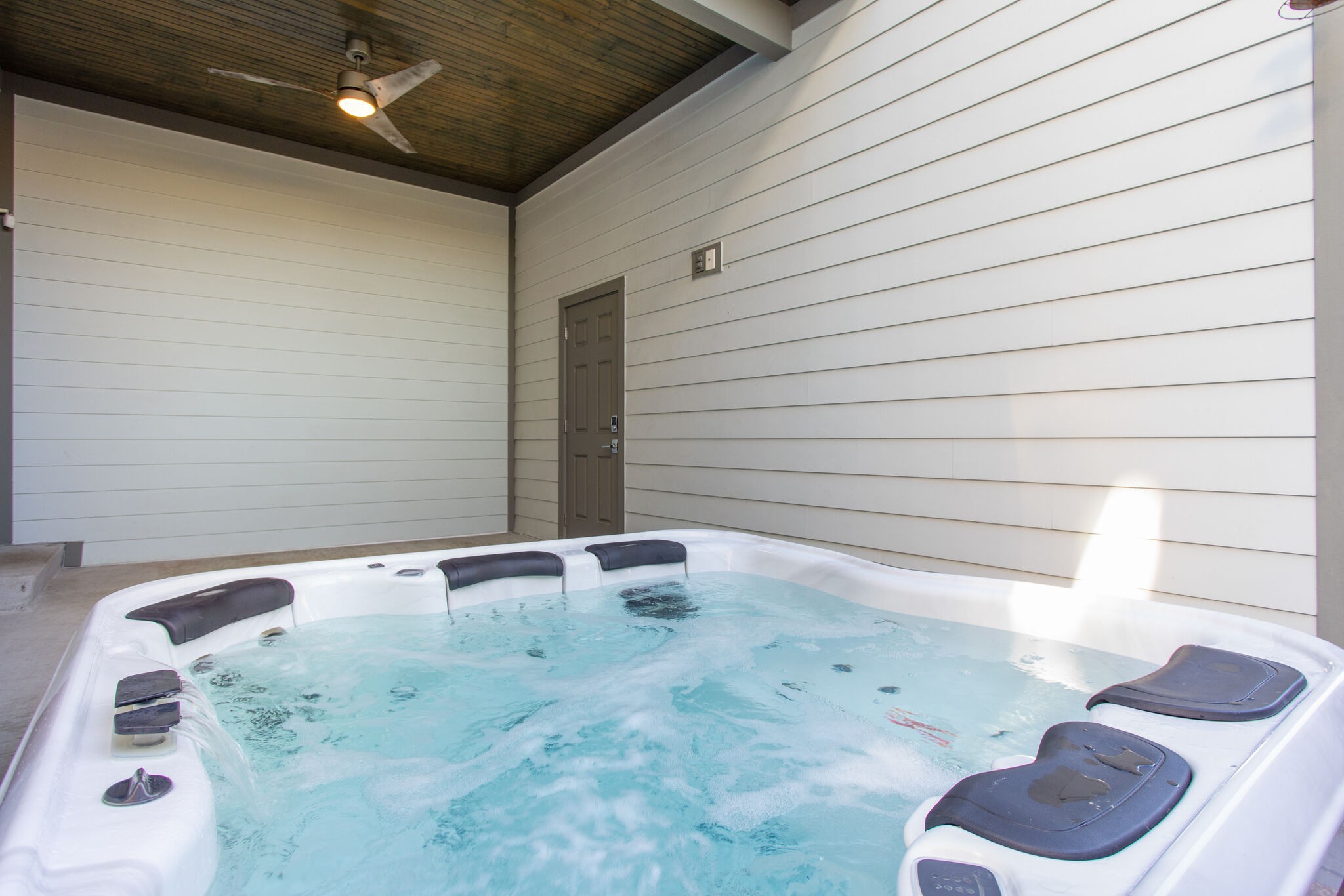 1410 Edgehill Ave Unit: A