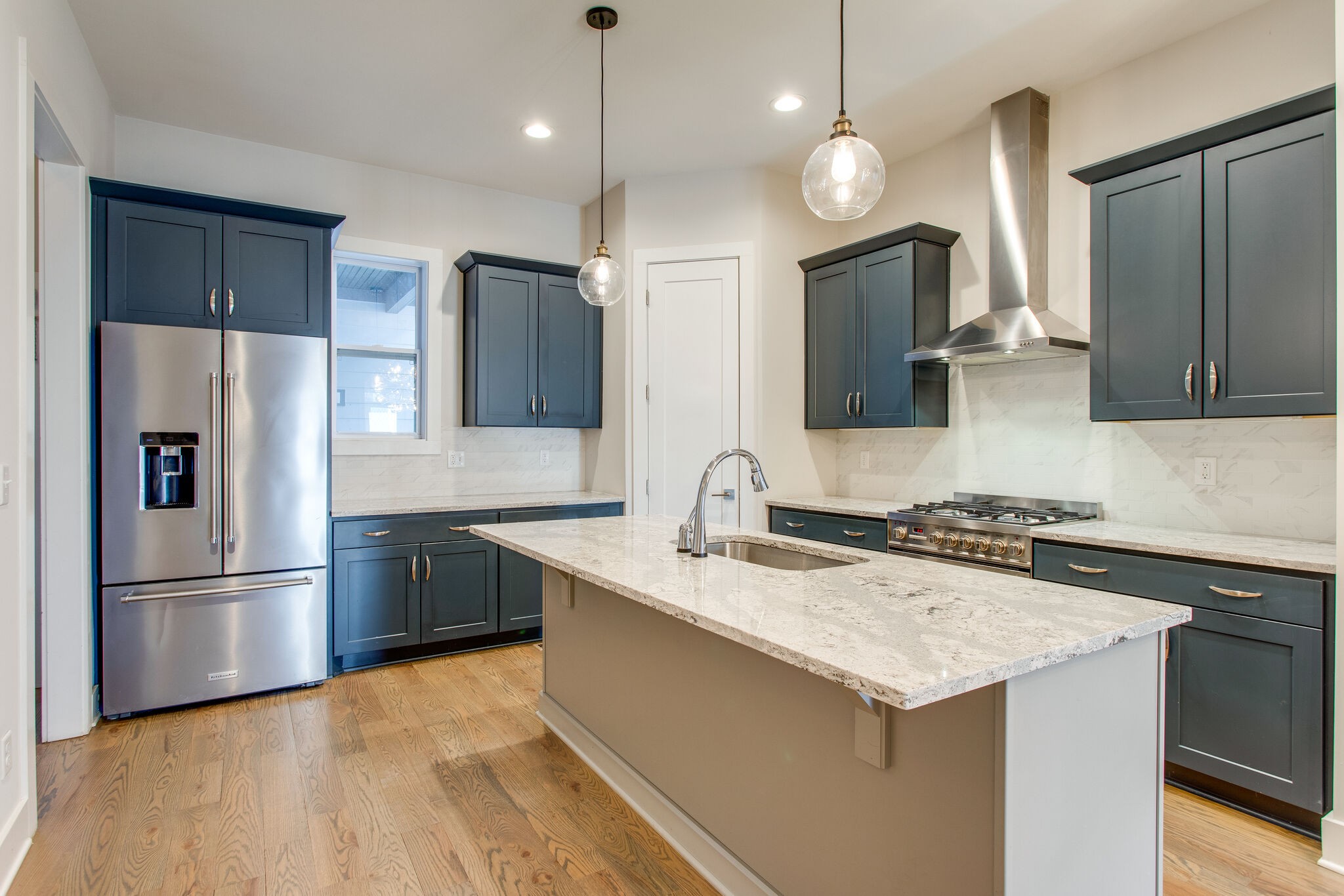 1410 Edgehill Ave Unit: A