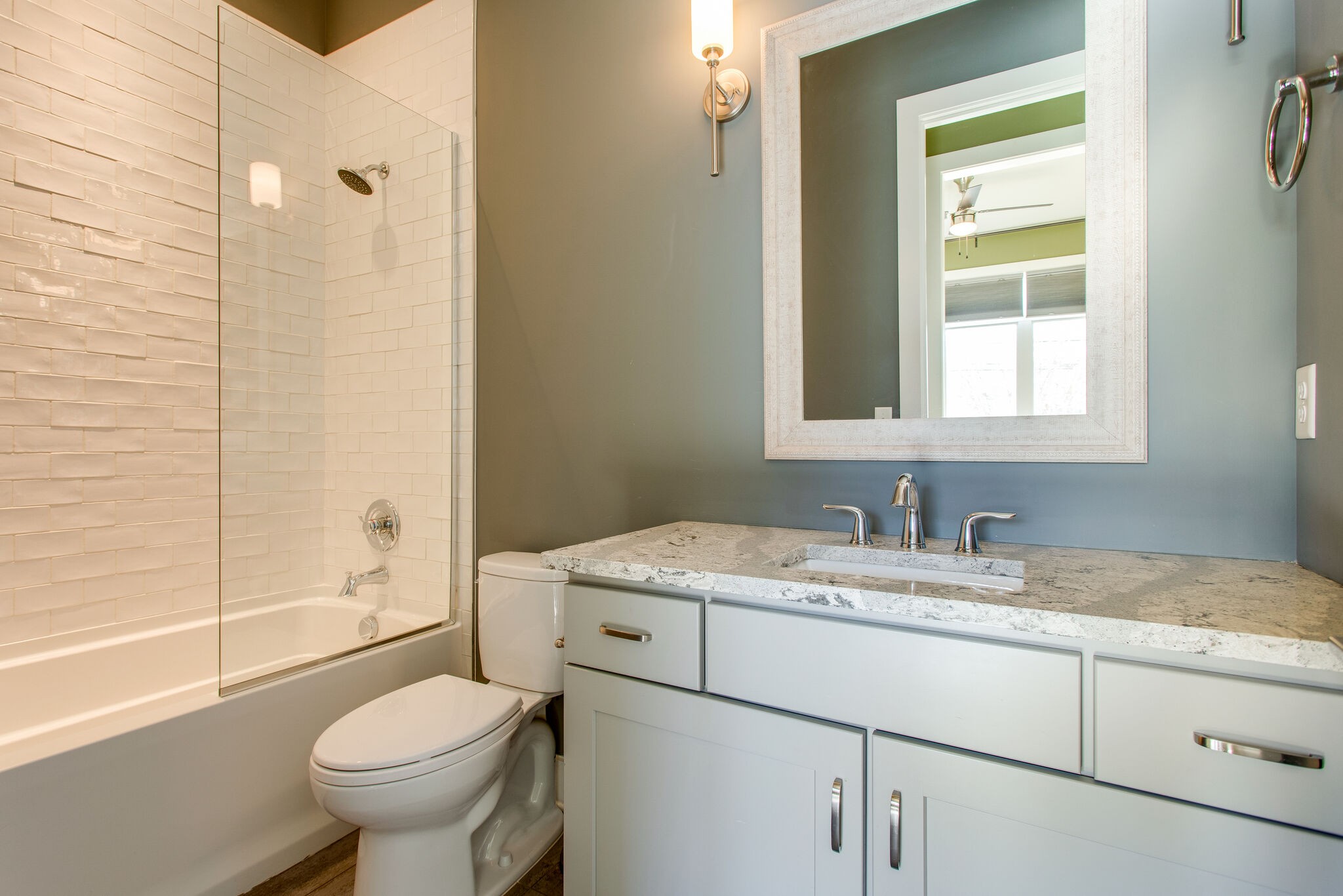 1410 Edgehill Ave Unit: A