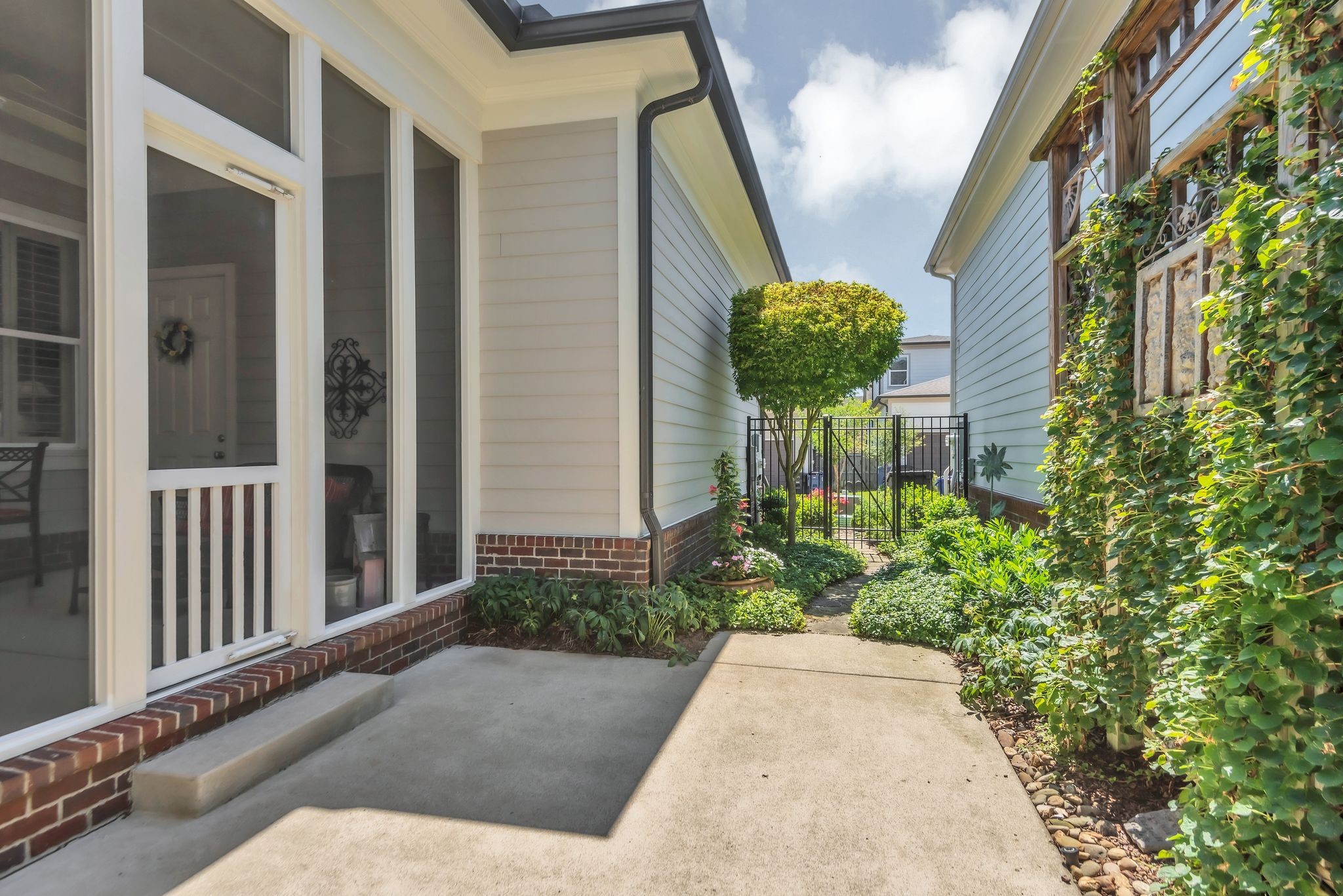 217 Fitzgerald St