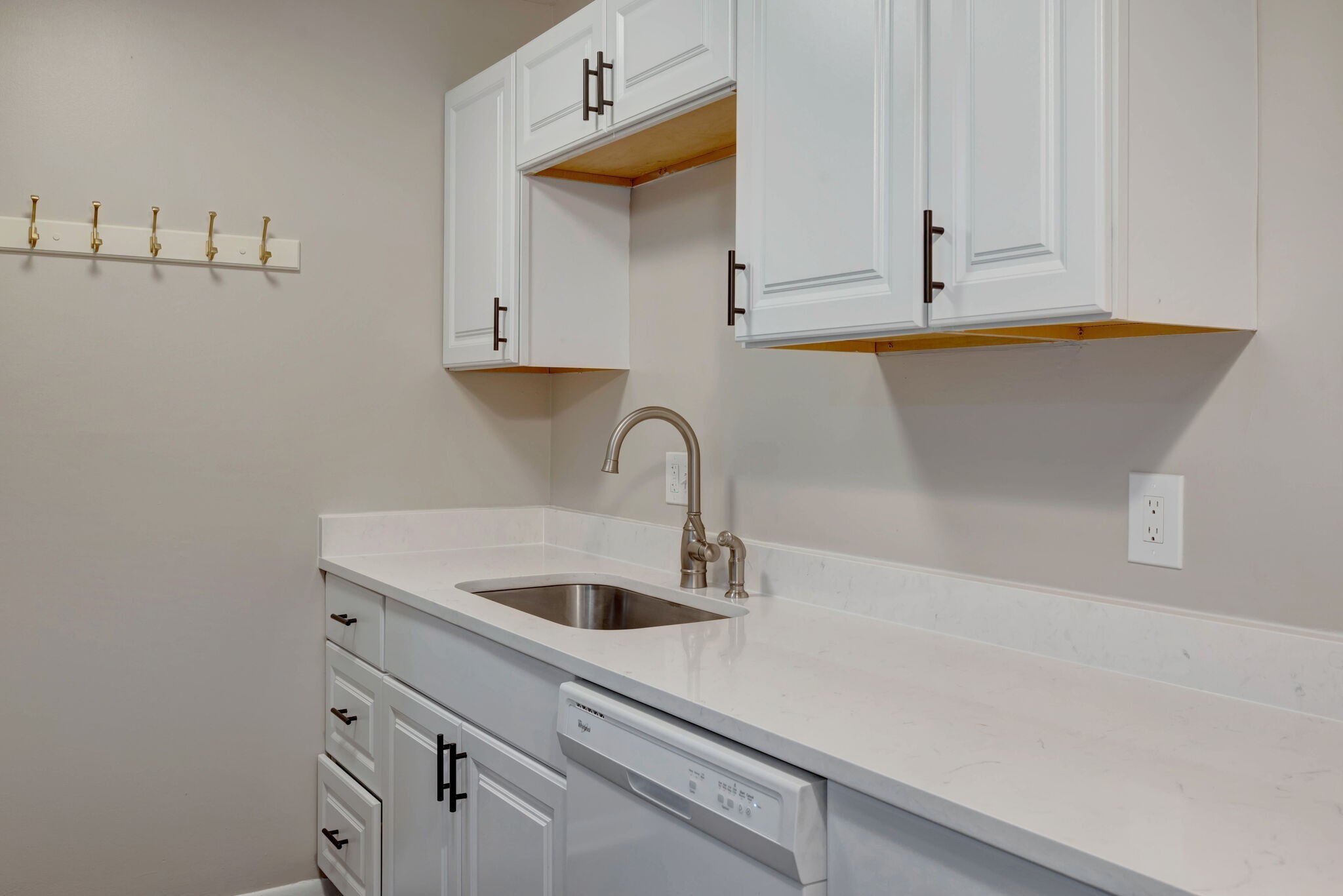 2134 Fairfax Ave Unit: A9