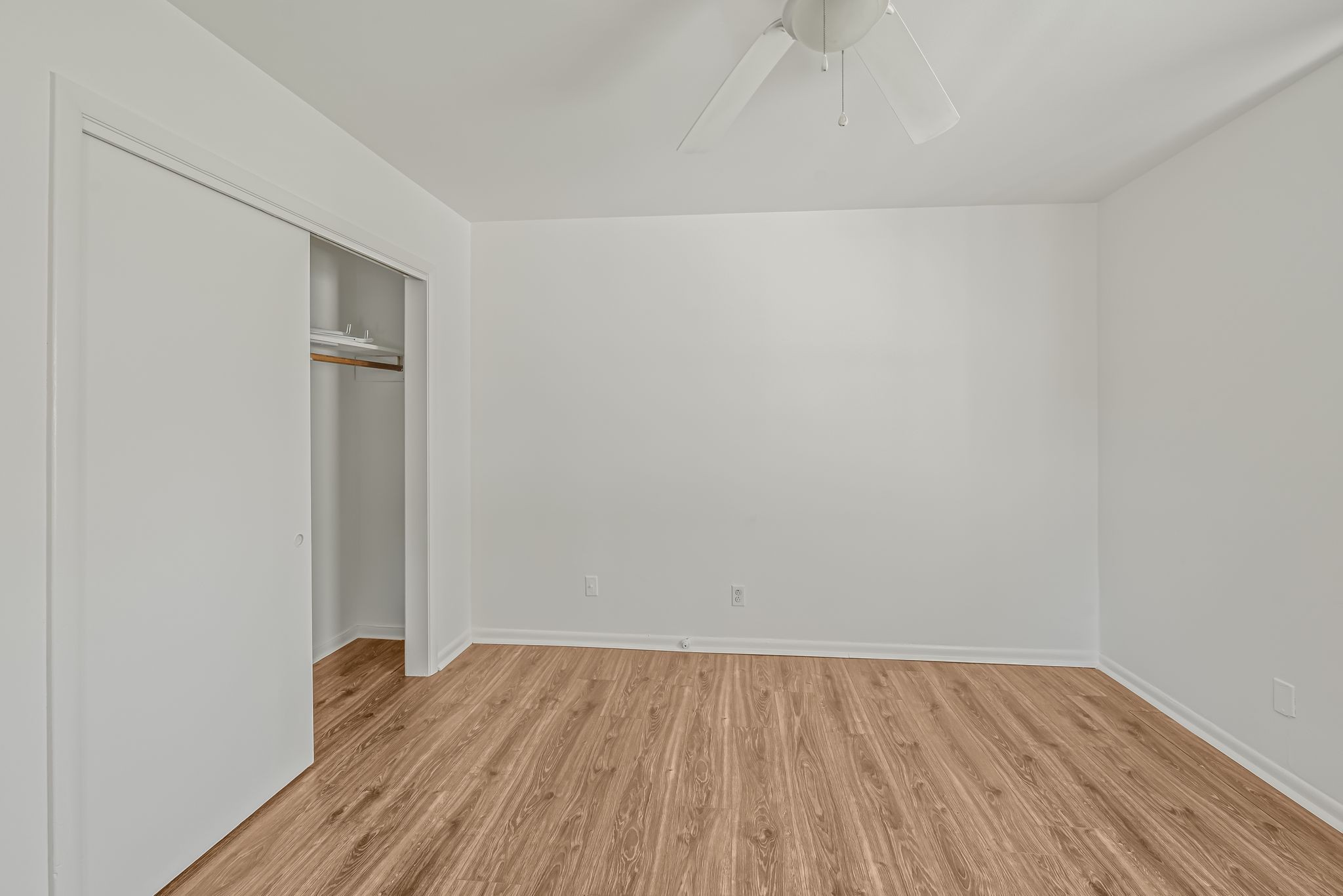 3735 Central Ave Unit: B1