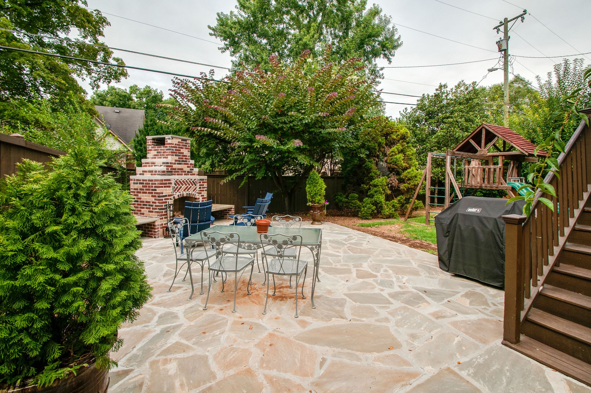 219 Lauderdale Rd