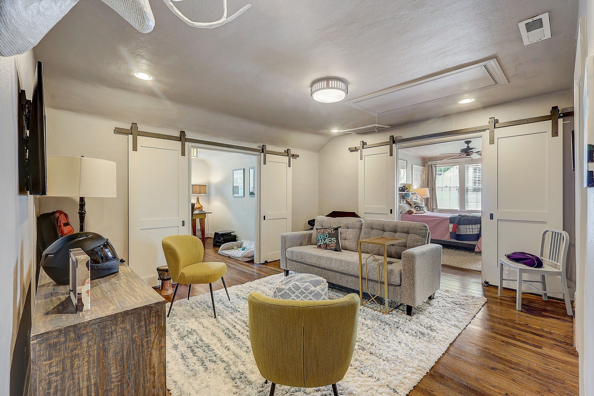219 Lauderdale Rd